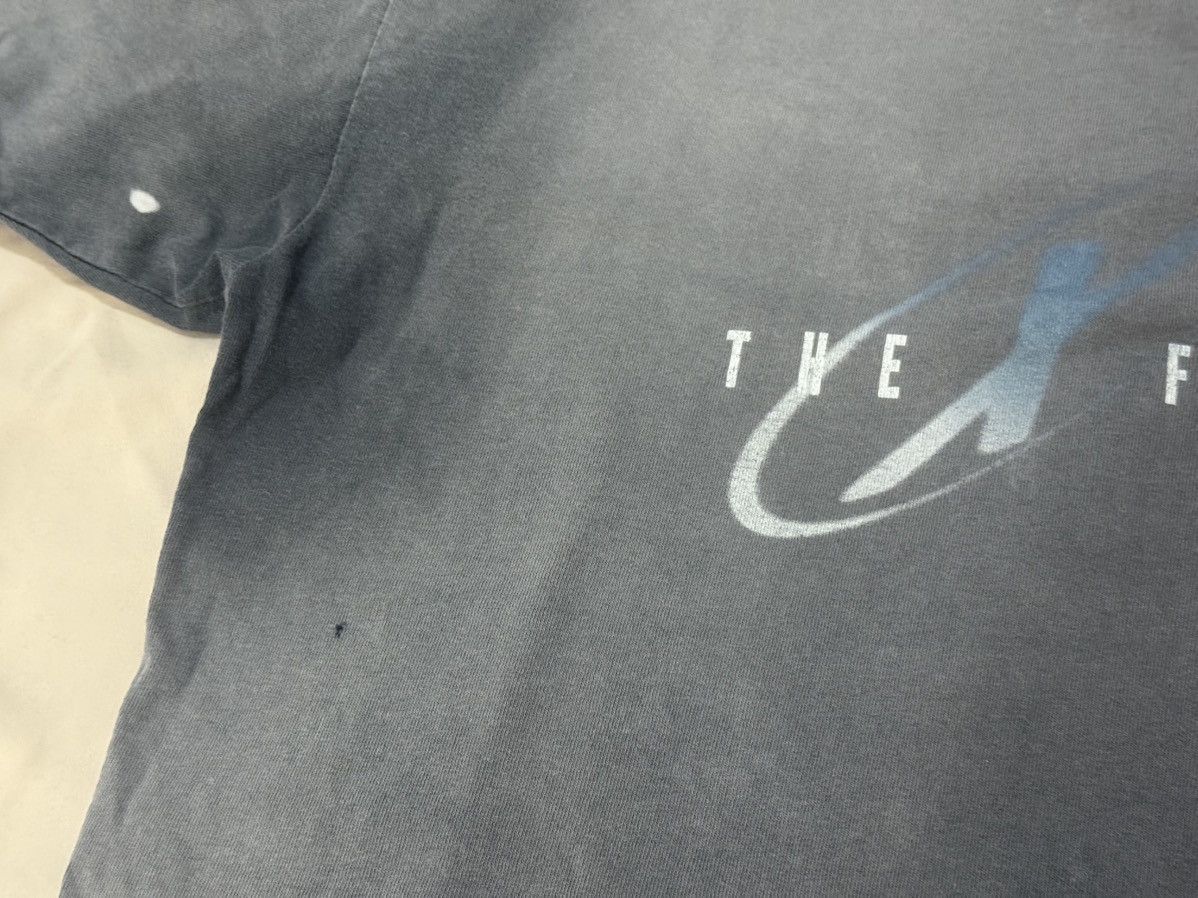 Vintage Hazy Distressed Vintage 90s X Files TV Series T-Shirt Size US L / EU 52-54 / 3 - 7 Thumbnail