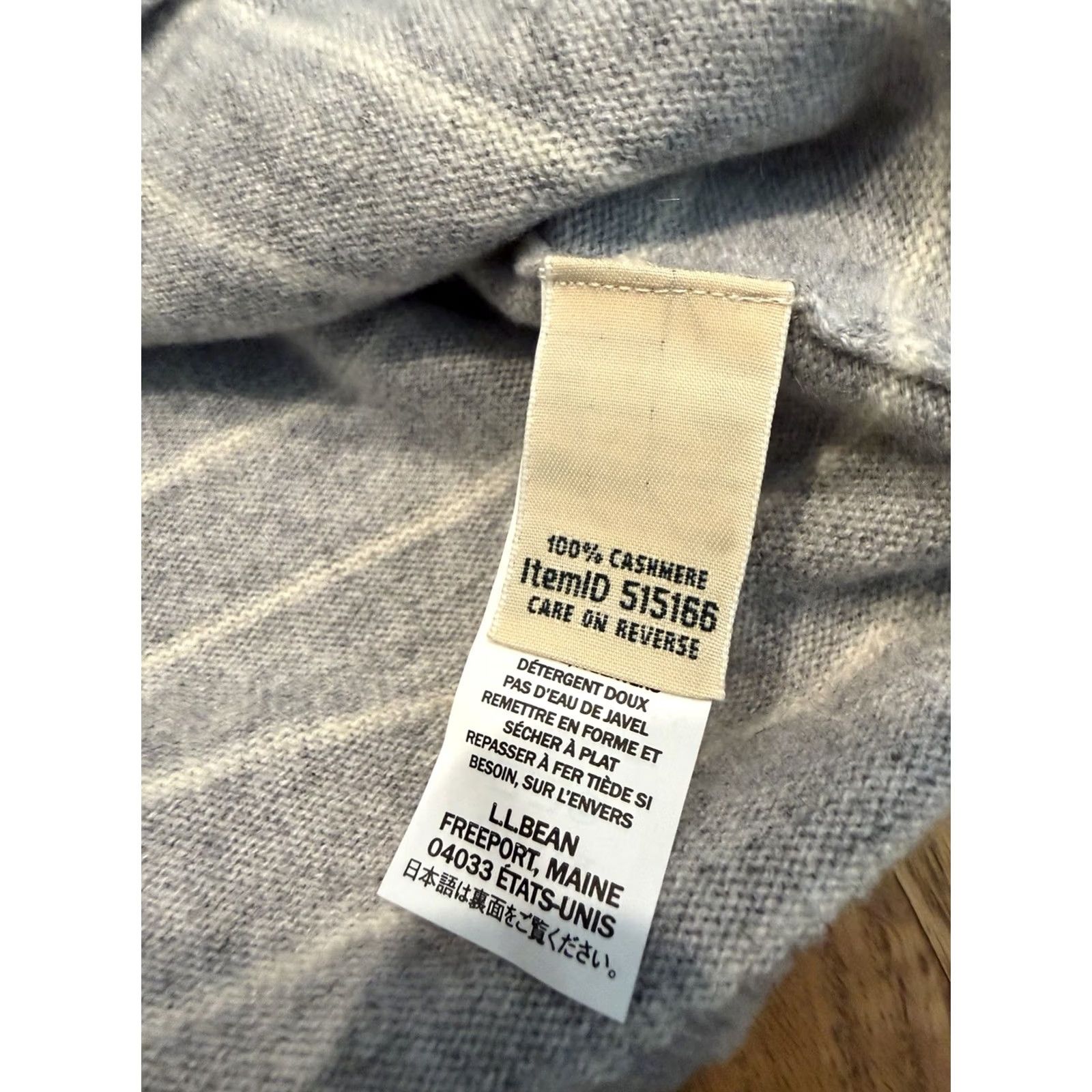 Vintage LL Bean Classic Cashmere Crewneck Sweater Women’s Size Small Grey Stripe Pullover 100% Size S / US 4 / IT 40 - 4 Thumbnail