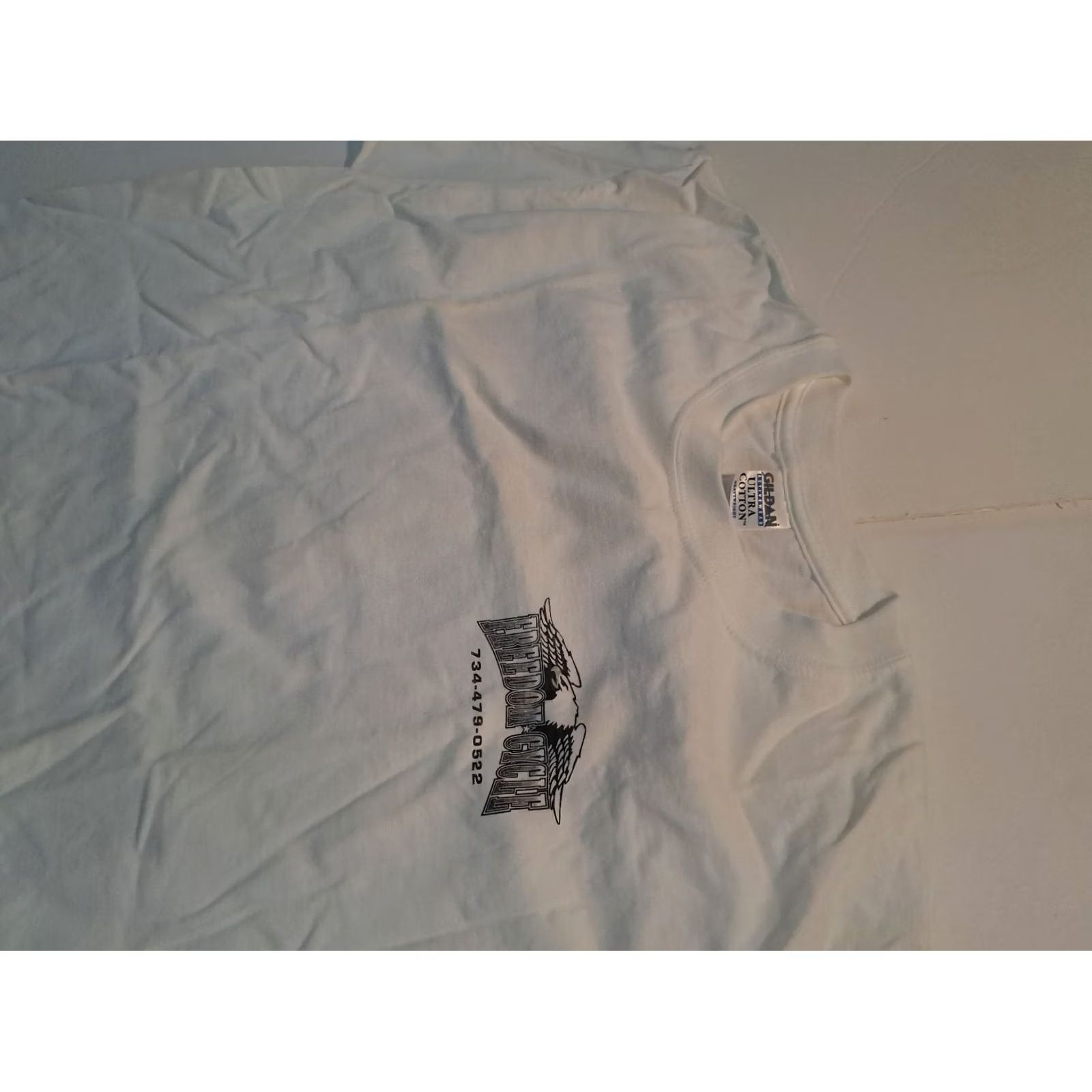 Gildan Freedom Cycle Harley-Davidson Dealer T-Shirt L Men White Motorcycles 90s? No decade info. Size US L / EU 52-54 / 3 - 4 Thumbnail