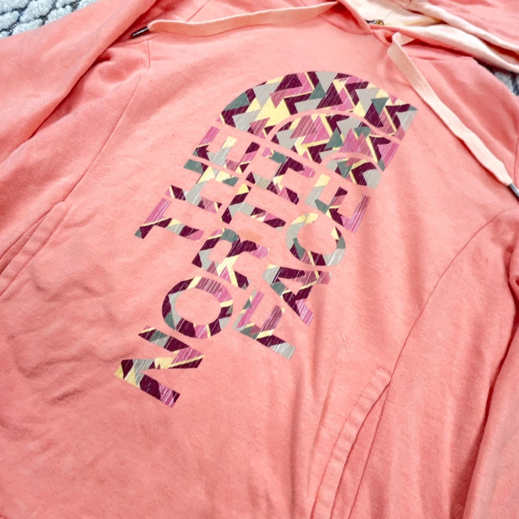 The North Face The North Face Hoodie Women S Pink Solid Logo Raglan Hooded Pockets All Seasons Regular Sweatshirt Jackets? Size S / US 4 / IT 40 - 4 Thumbnail
