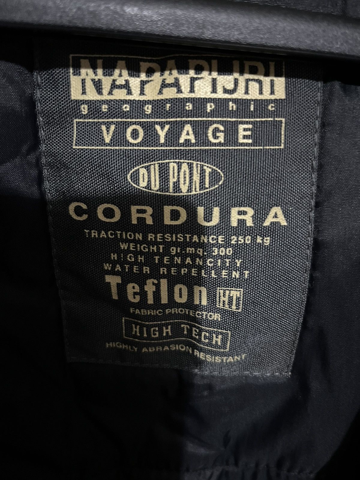 Napapijri Napapjiri voyage size L Size US L / EU 52-54 / 3 - 3 Thumbnail