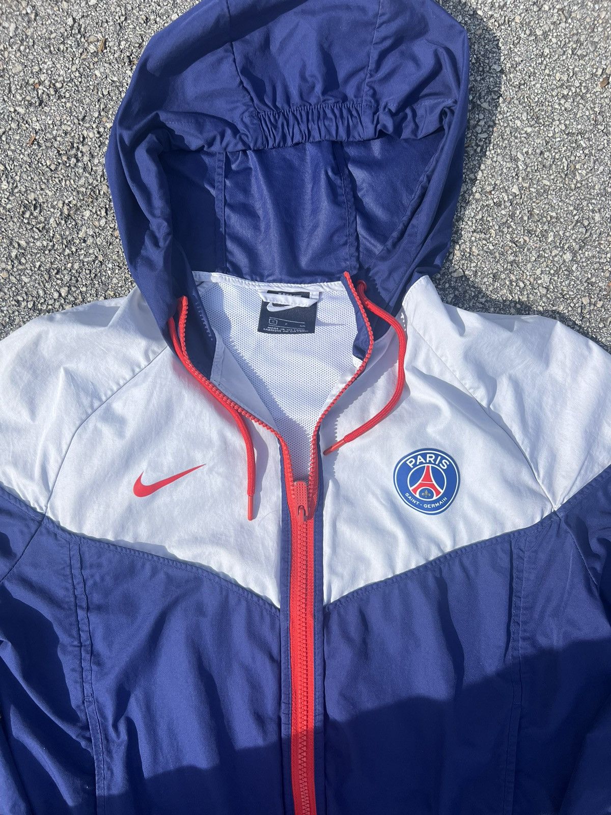 Nike Nike Paris Saint-Germain PSG Windbreaker Jacket | Grailed
