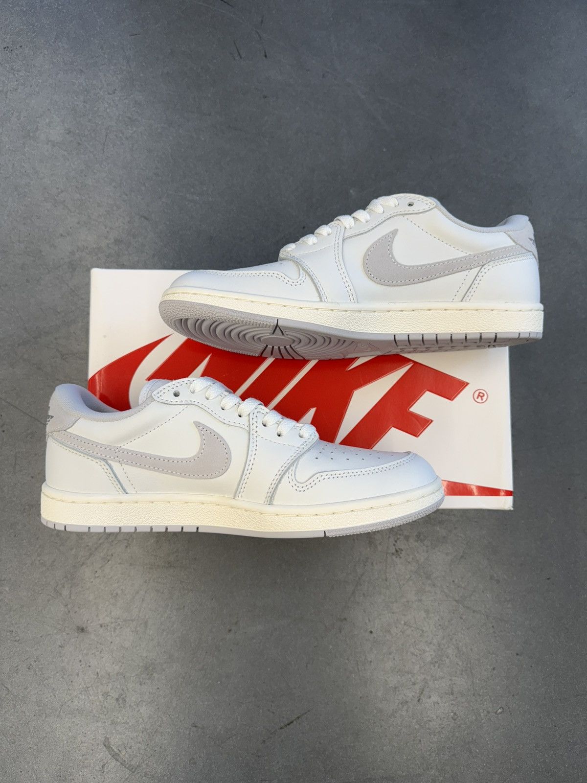 Nike 2023 Jordan 1 Retro Low 85 Neutral Grey Size US 8.5 / EU 41-42 - 2 Thumbnail