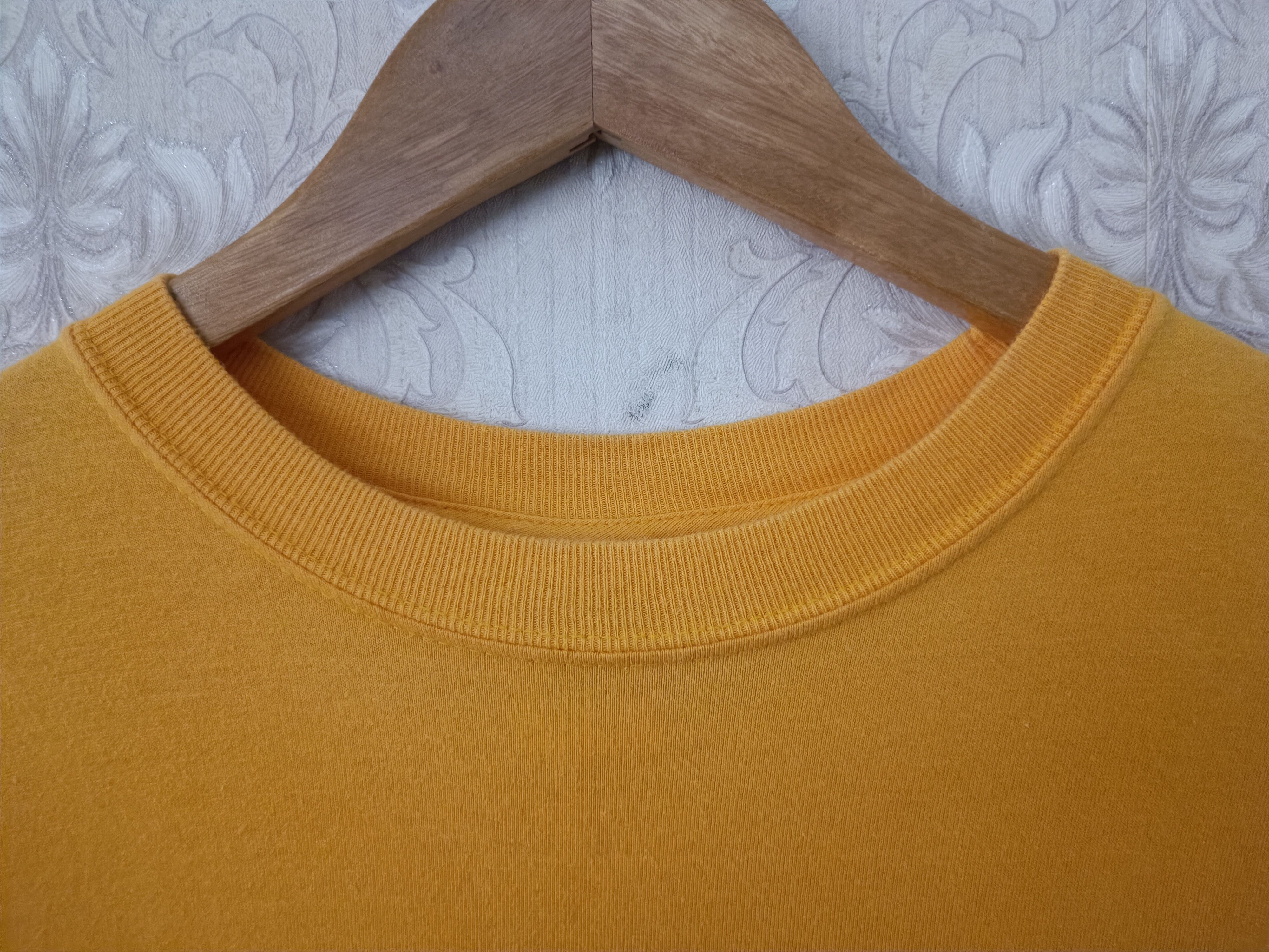 Guess × Vintage Guess U.S.A T Shirt Size US M / EU 48-50 / 2 - 3 Thumbnail