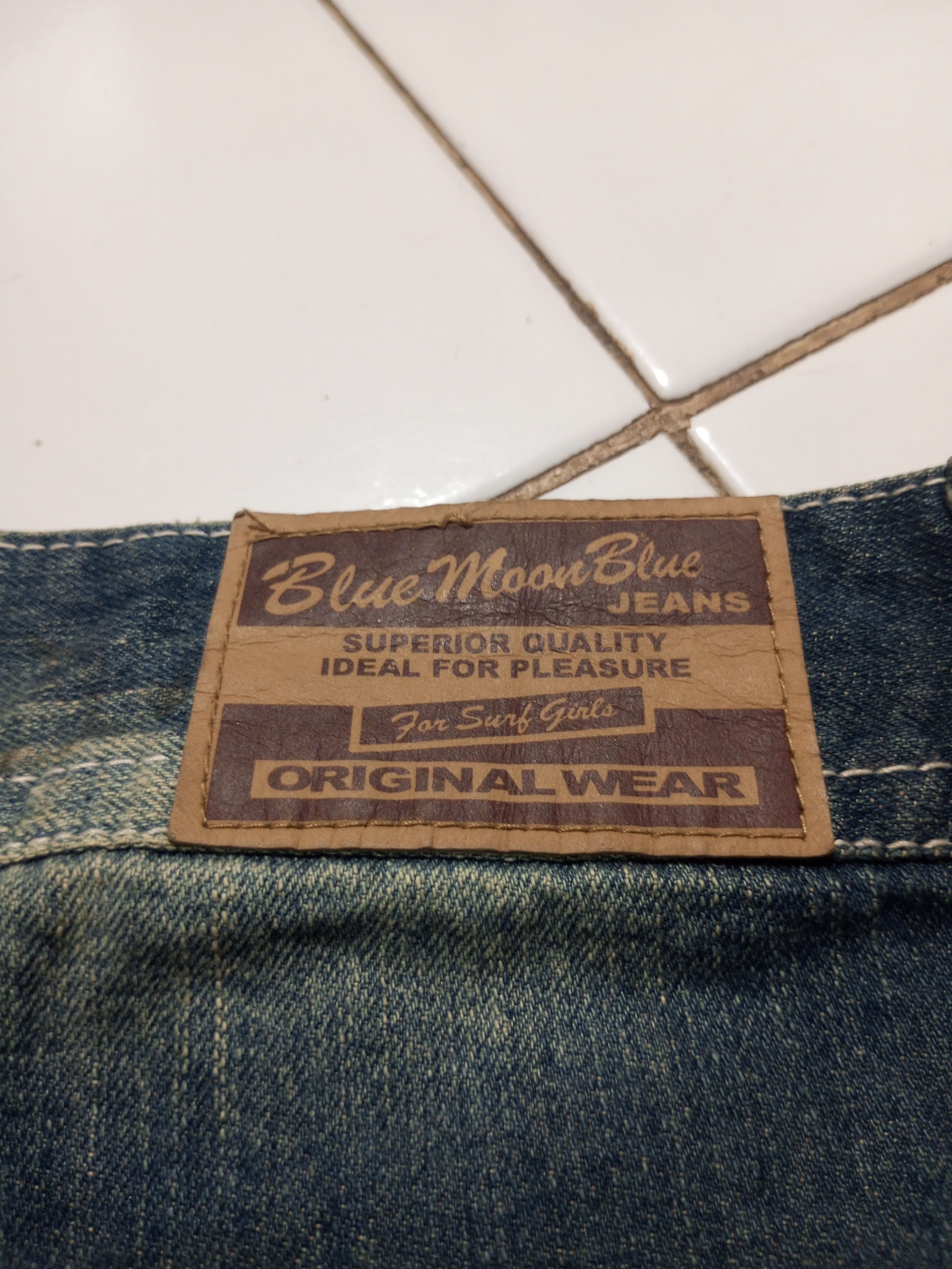 Hysteric Glamour Vintage Blue Moon Blue patch shorts denim Size 29" - 10 Thumbnail