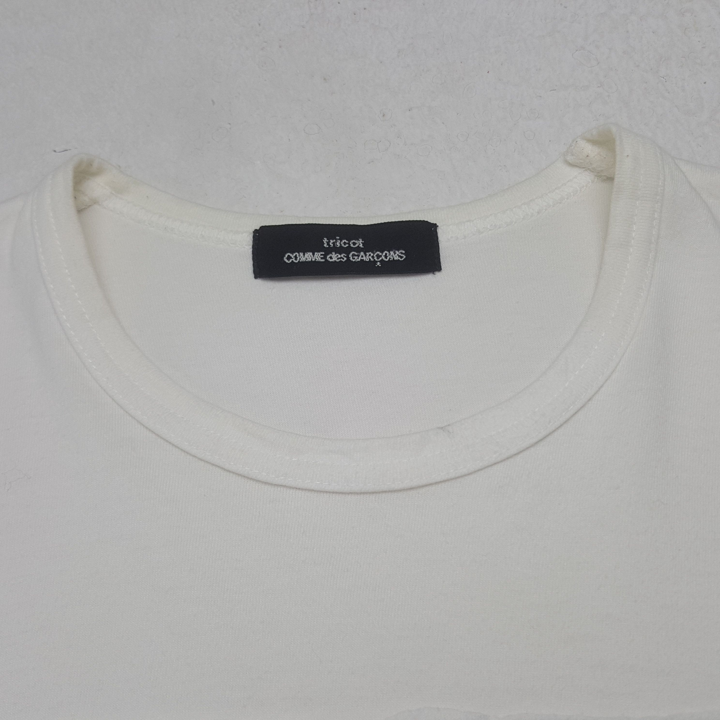 Tricot Comme des Garcons Vintage Tricot Comme des Garcons Japanese Tank Shirt Size S / US 4 / IT 40 - 4 Thumbnail