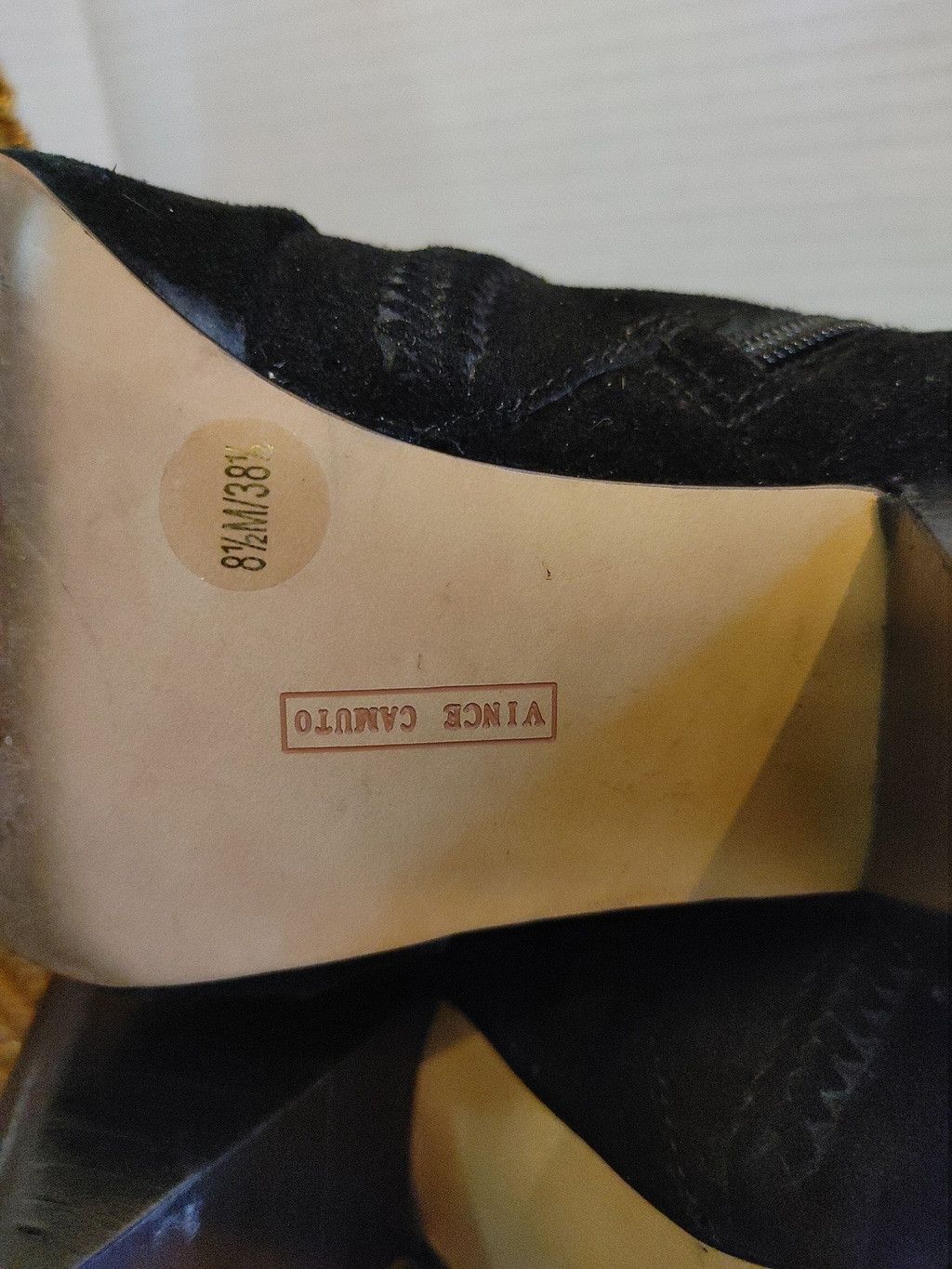 Vince Camuto Vince Camuto Conley Booties Side 8.5M Size US 8.5 / IT 38.5 - 6 Thumbnail