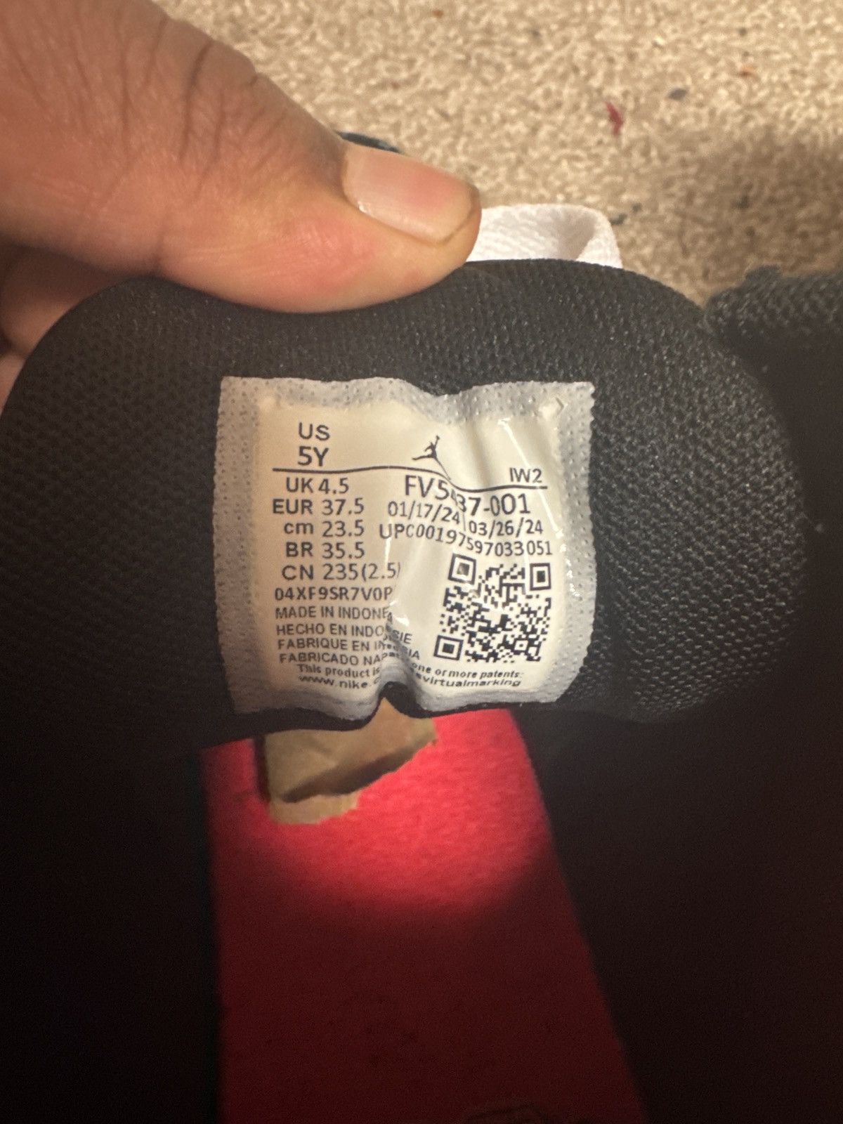 Jordan Brand Jordan 3 Size US 5.5 / IT 35.5 - 1 Thumbnail