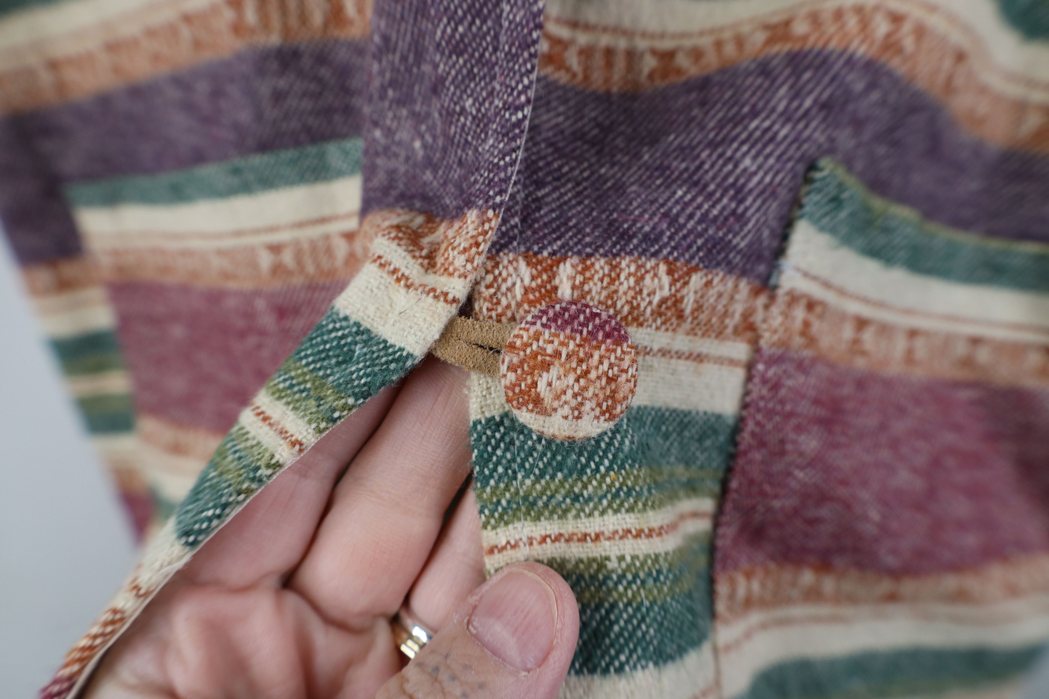 Vintage Vintage 90s Streetwear Fringed Blanket Vest Jacket USA Size L / US 10 / IT 46 - 4 Thumbnail