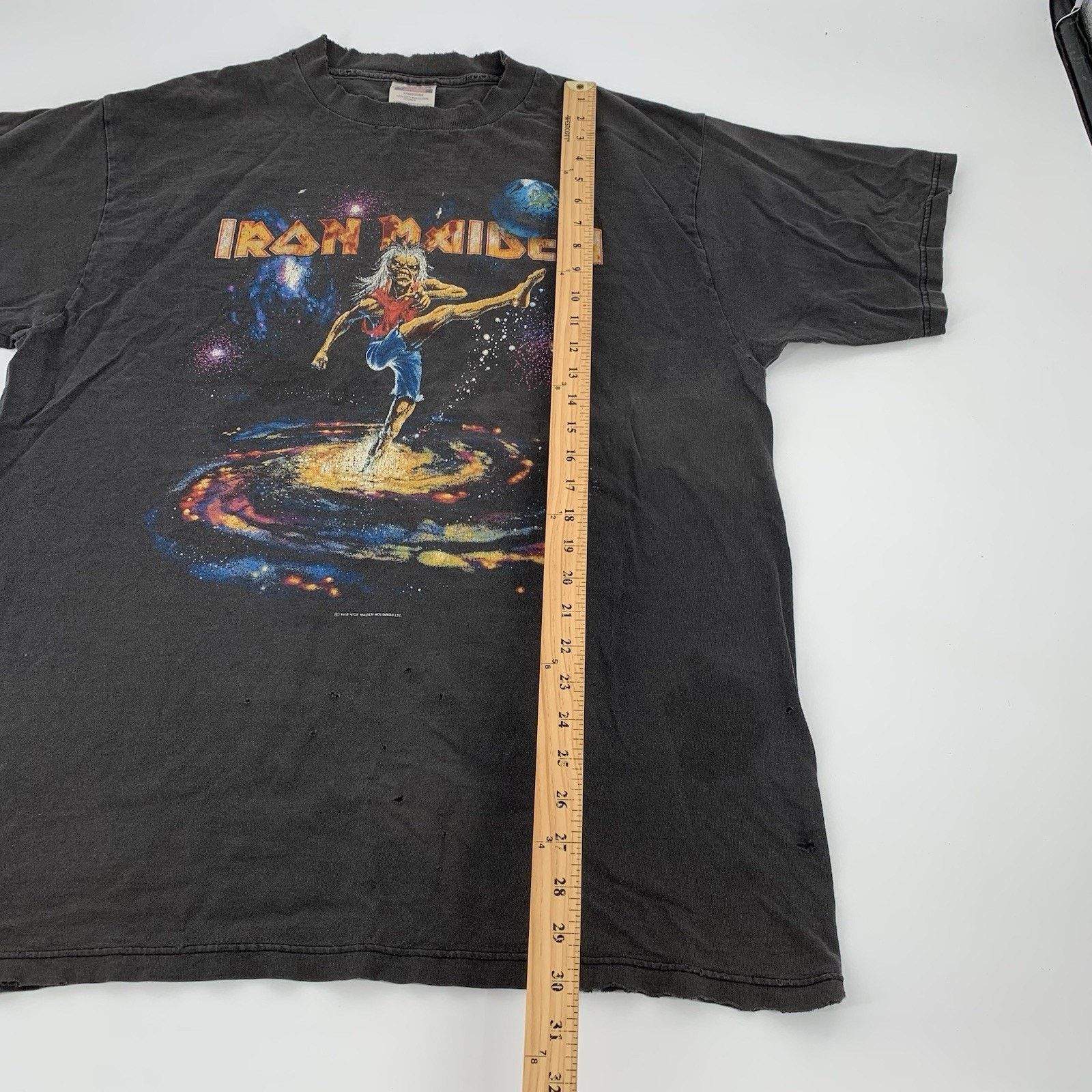 Tultex Vintage 1998 Iron Maiden Virtual World Tour T-Shirt XL Mens Size US XL / EU 56 / 4 - 6 Thumbnail