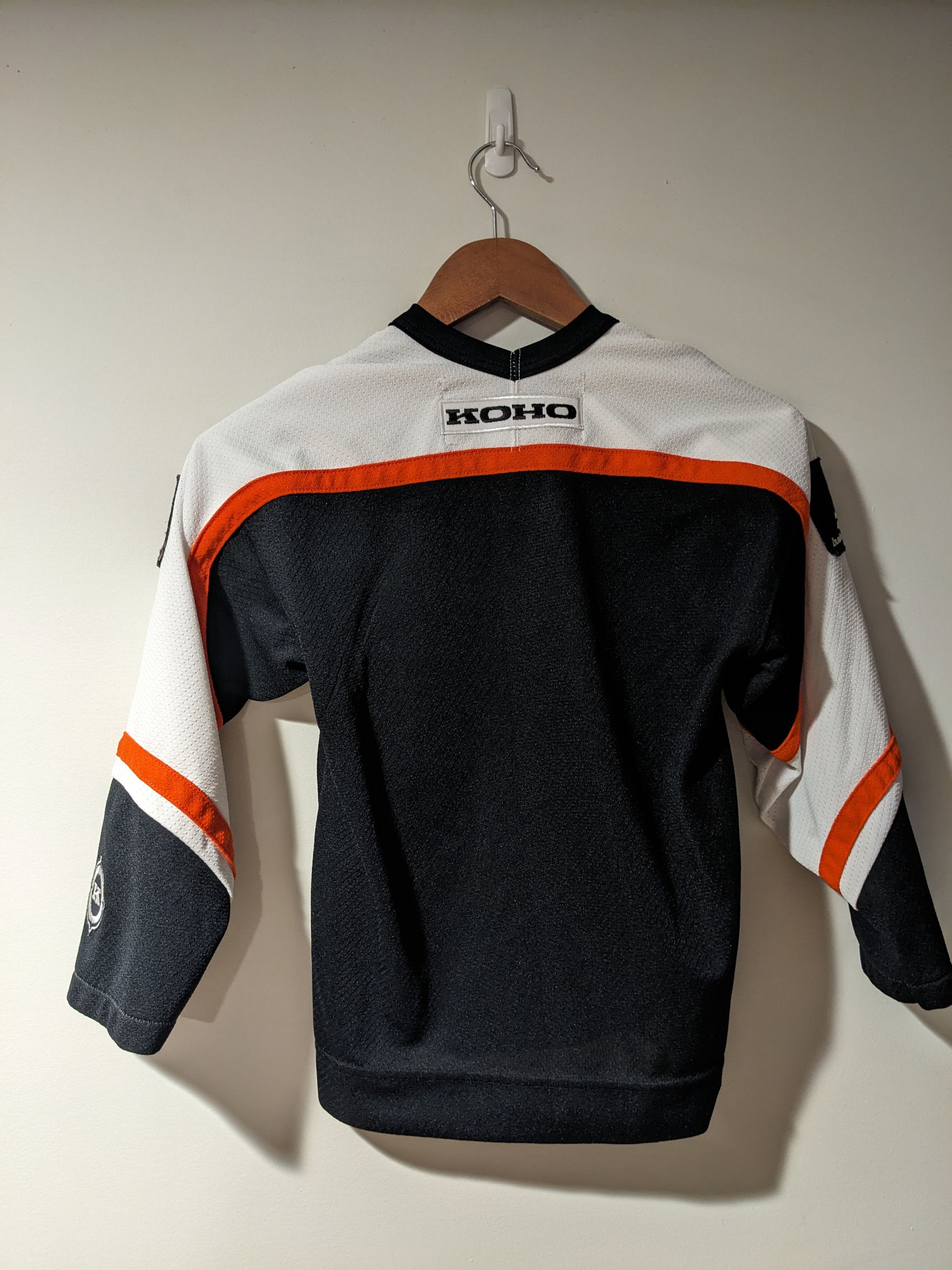 NHL × Vintage Vintage Philadelphia Flyers CCM NHL Hockey Youth S/M Jersey Size US M / EU 48-50 / 2 - 7 Thumbnail