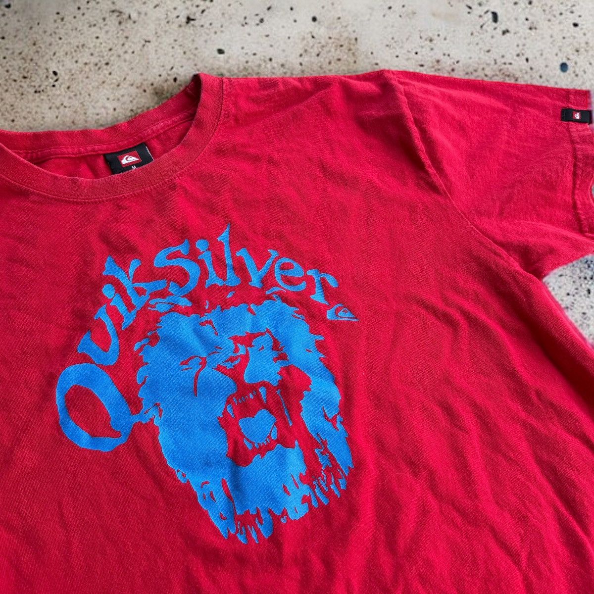 Billabong × Quiksilver × Vintage RARE 90s Lion Roar Quiksilver Graphic Vintage Tee Shirt Size US M / EU 48-50 / 2 - 6 Thumbnail