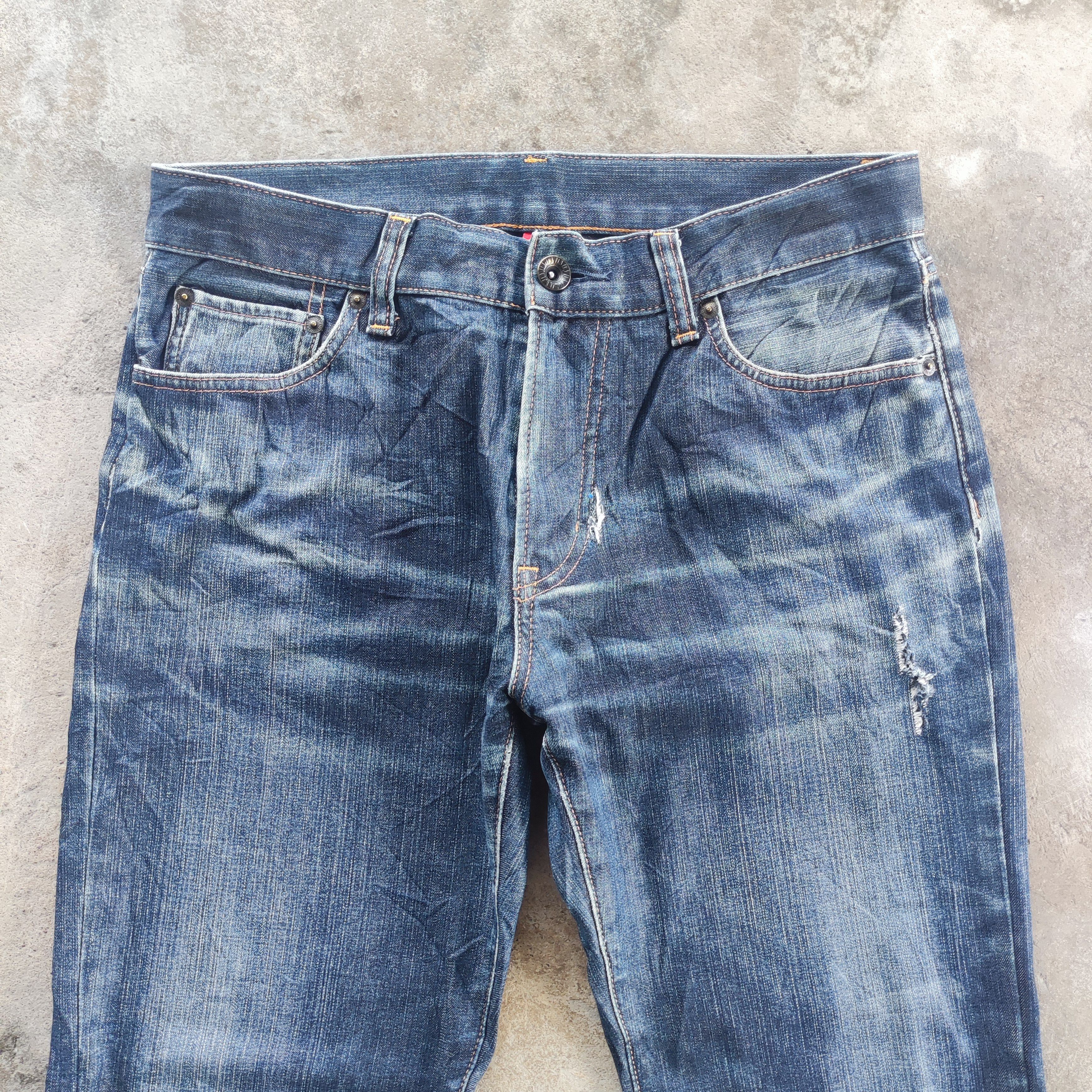 Japanese Brand Vintage Japanese Brand Straight Jeans Ripped Pants Size US 34 / EU 50 - 3 Thumbnail