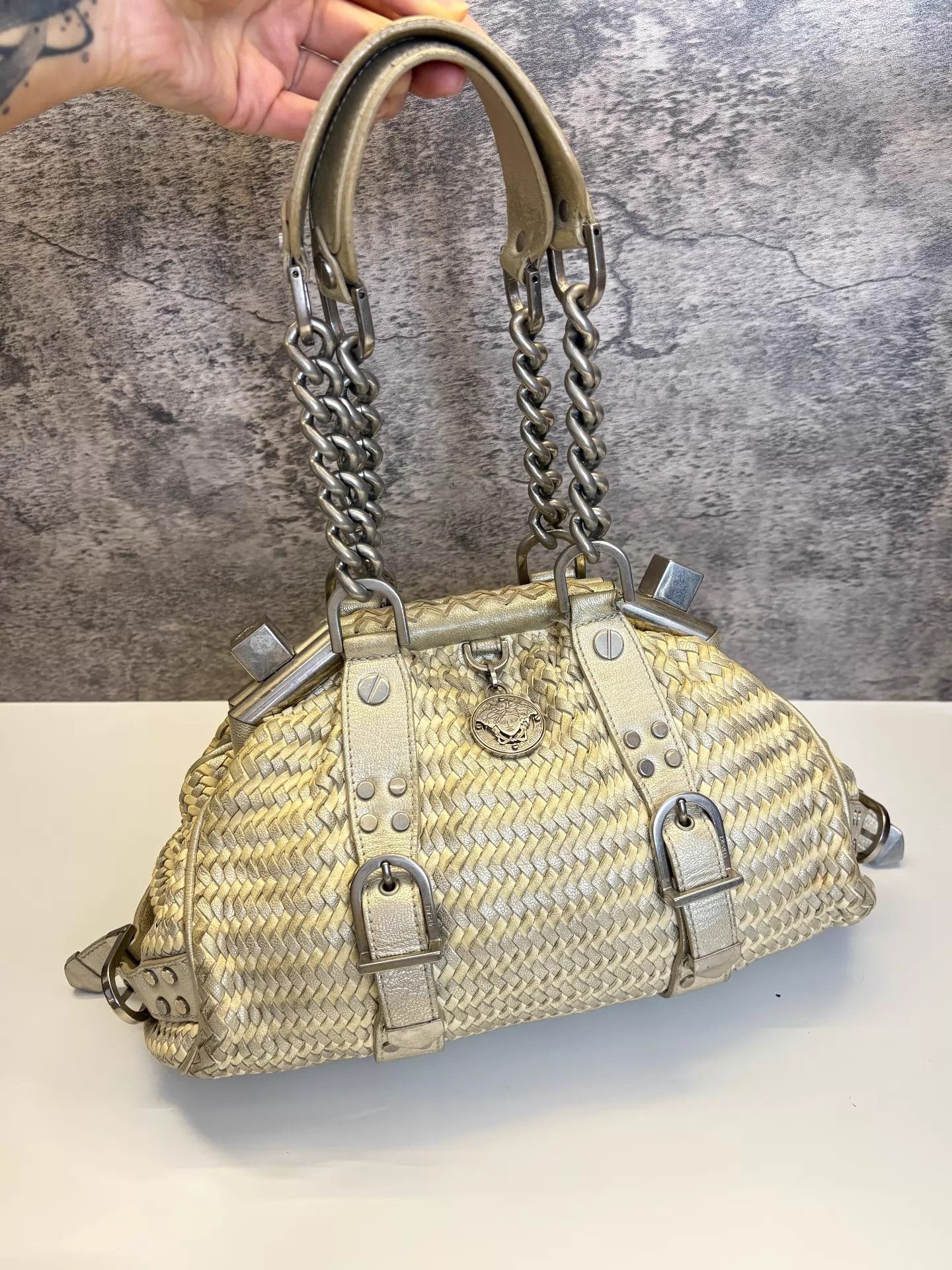 Versace Versace 2005 Medusa Gold Coin Frog Mouth Bag Wmn Size ONE SIZE - 1 Thumbnail