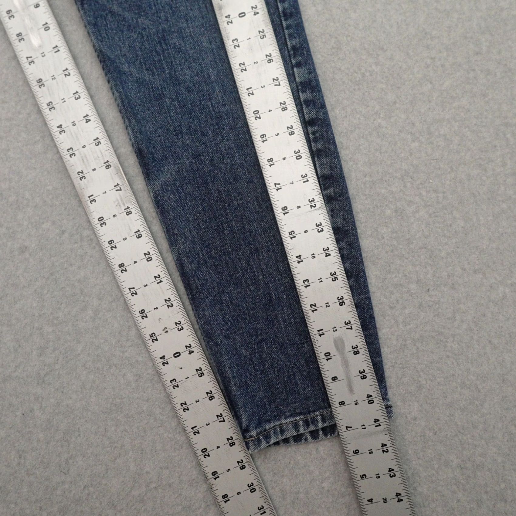 Guess GUESS Jeans Men’s 31X29 Size 31 Inseam 29 Blue USA Vintage Tapered Jeans Mens Size US 31 - 7 Thumbnail
