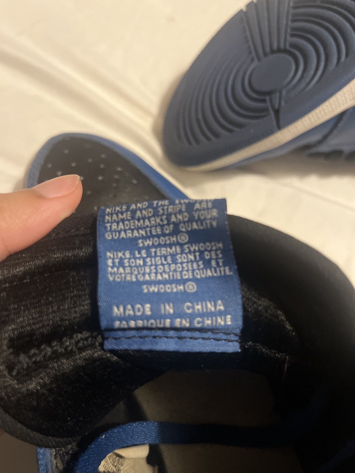 Jordan Brand × Nike Air Jordan 1 Retro High Dark Marina Blue Size US 6.5 / EU 39-40 - 6 Thumbnail