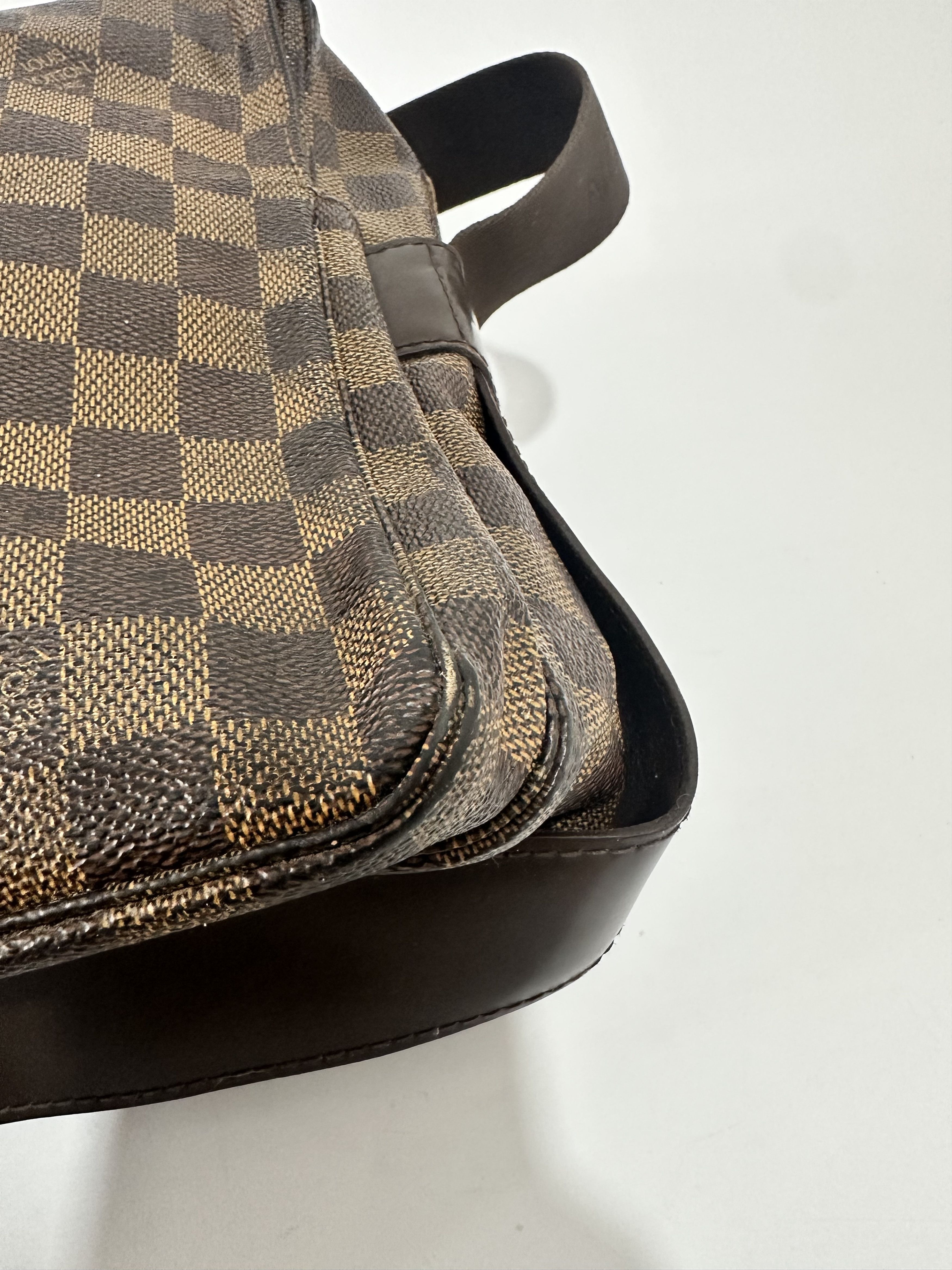 Louis Vuitton Louis Vuitton Damier Ebene Canvas Naviglio Messenger Bag Size ONE SIZE - 5 Thumbnail