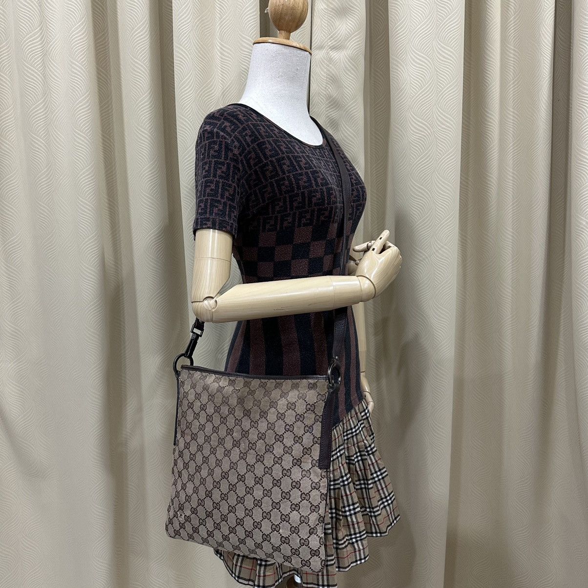 Gucci ‼️LASTDROP‼️ GUCCI GG CANVAS SHOULDER BAG 5 Size ONE SIZE - 1 Thumbnail