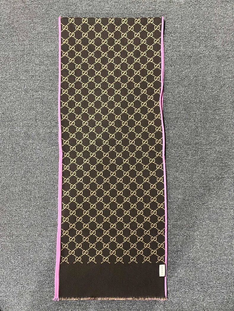 Gucci Gucci Double-sided old flower scarf 2503-Nextarrow Size ONE SIZE - 2 Thumbnail