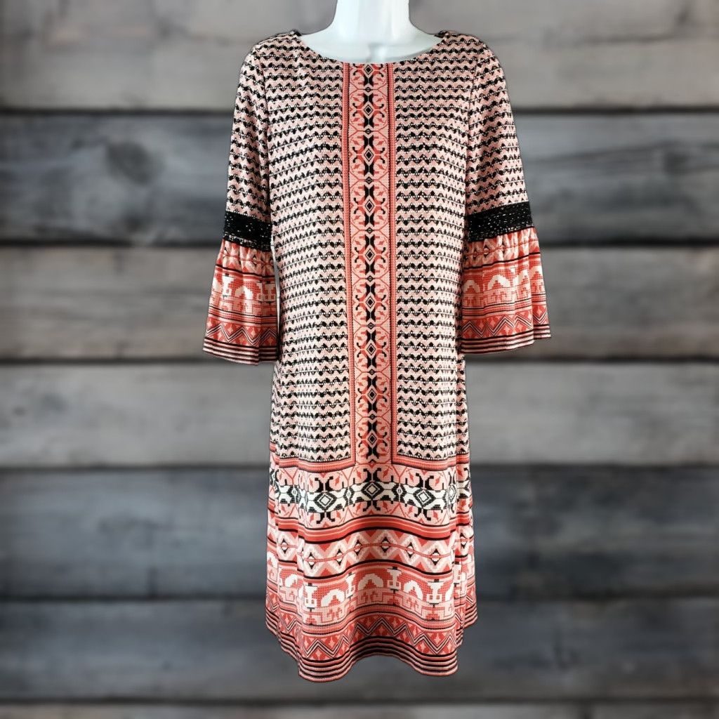 Bell Wisp Dress Womens Sz 6 Pink Black Chevron Printed 3/4 Bell Sleeve Knee Length Size M / US 6-8 / IT 42-44 - 1 Thumbnail
