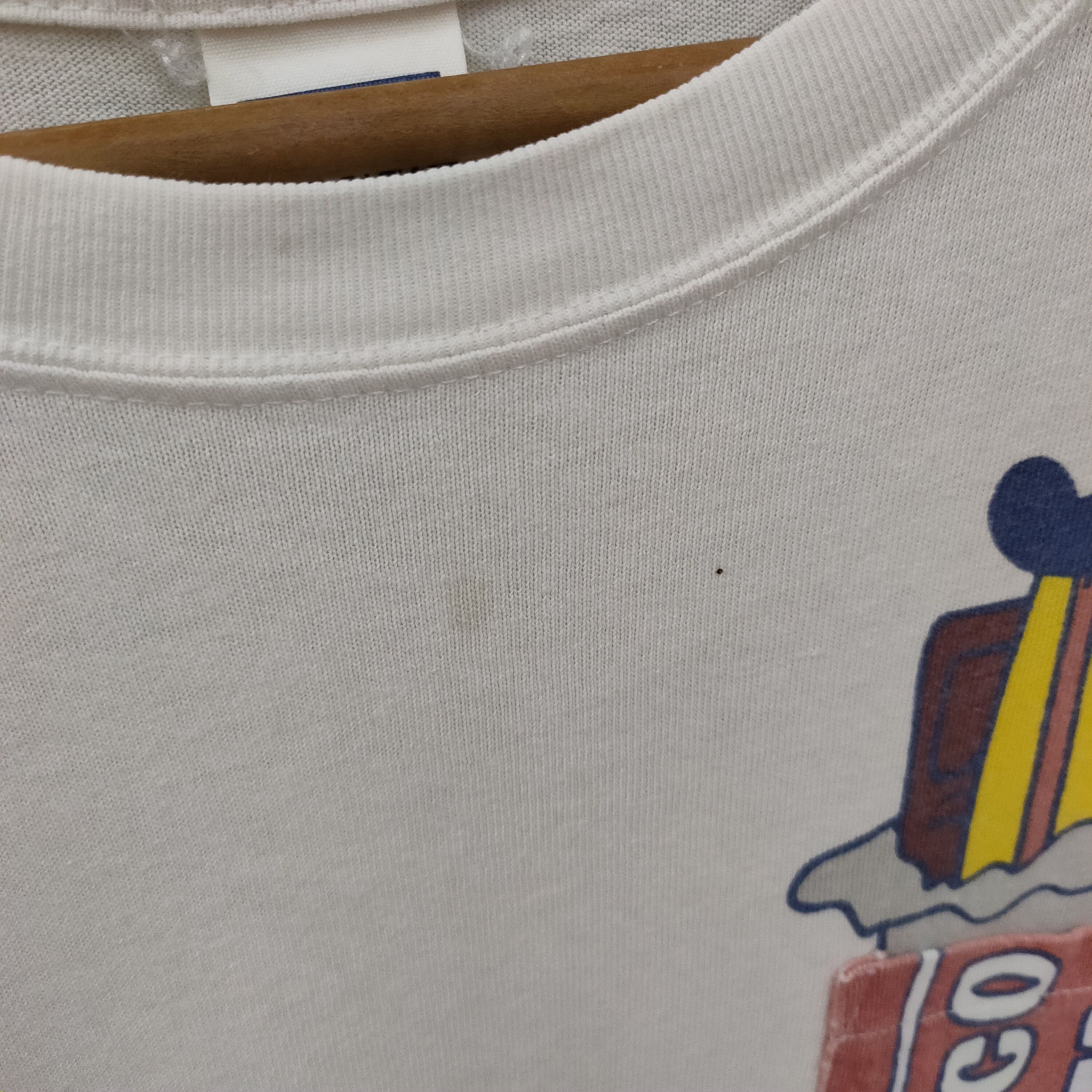 Japanese Brand Vintage Surf Day's Chocolate, Cute Cartoon Pocket Japanese T Size US M / EU 48-50 / 2 - 6 Thumbnail