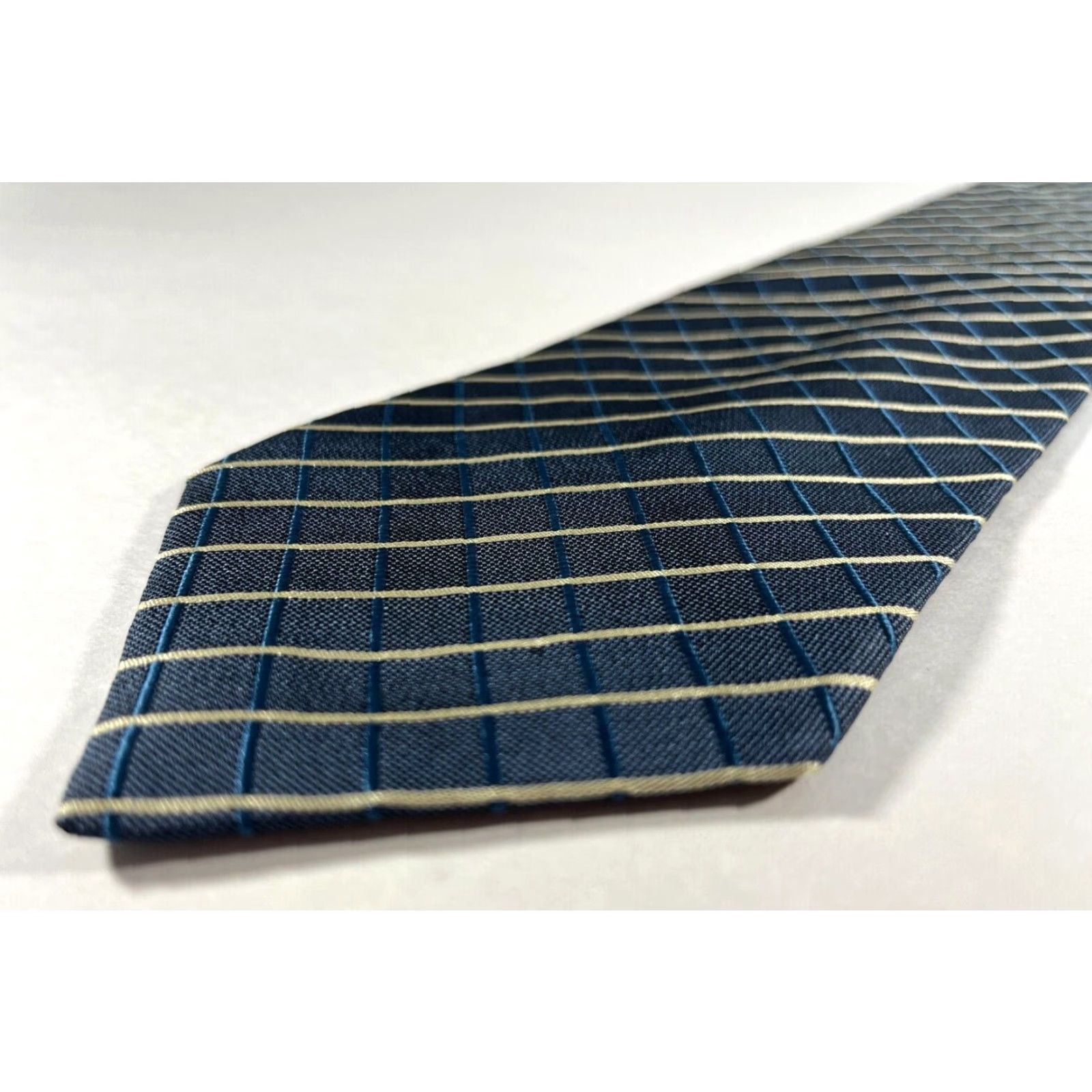 Sulka Sulka Men’s Luxury Silk Tie Geometric Gray Made in France Silk Length 60 Width 3.75" Size ONE SIZE - 5 Thumbnail