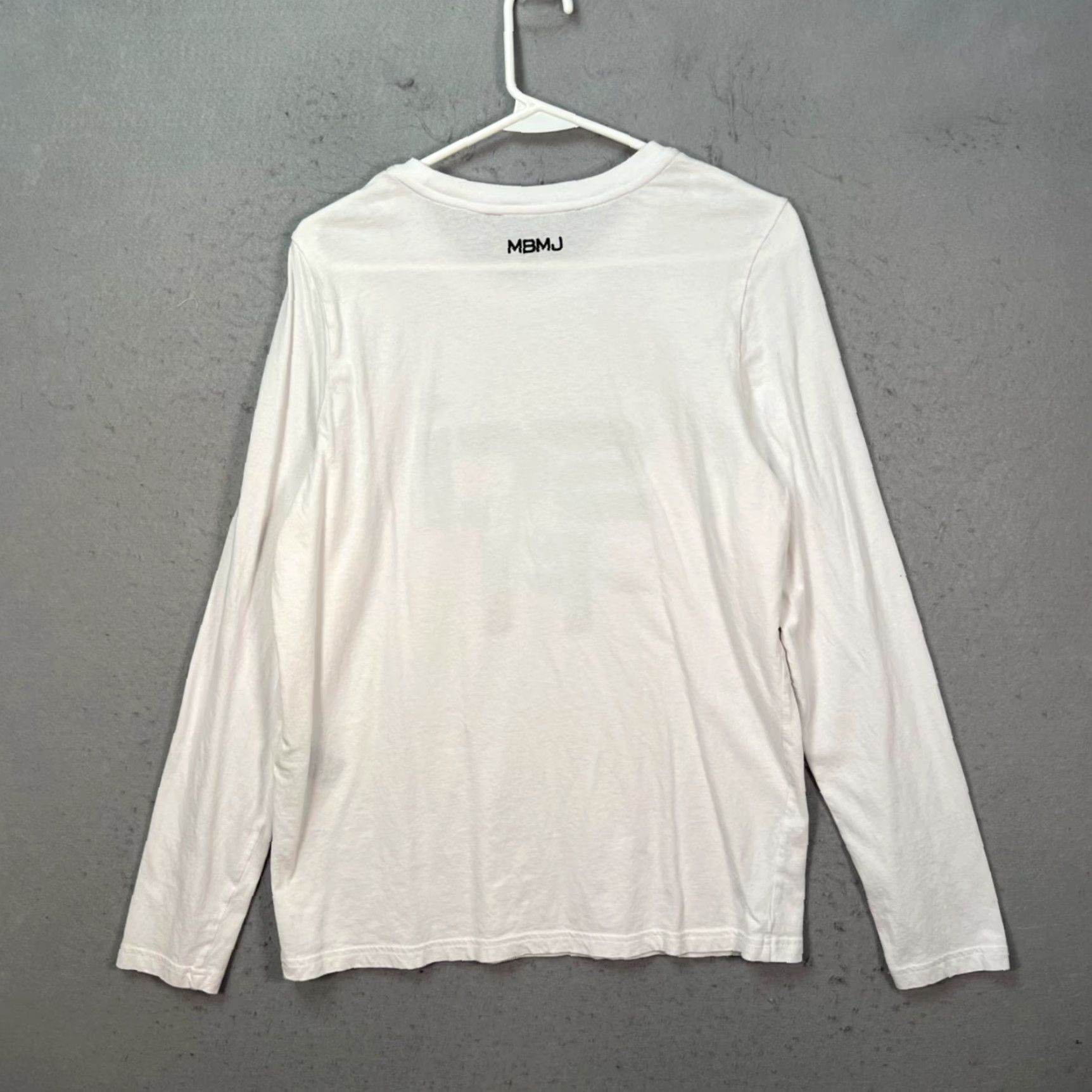 Marc by Marc Jacobs Marc by Marc Jacobs Long Sleeve White T-Shirt Sci-Fi Graphic Womens Size L Size L / US 10 / IT 46 - 2 Thumbnail