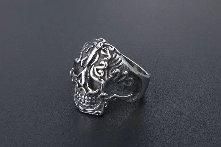 Jewelry Retro Skull Ring With Lucky Size ONE SIZE - 5 Thumbnail