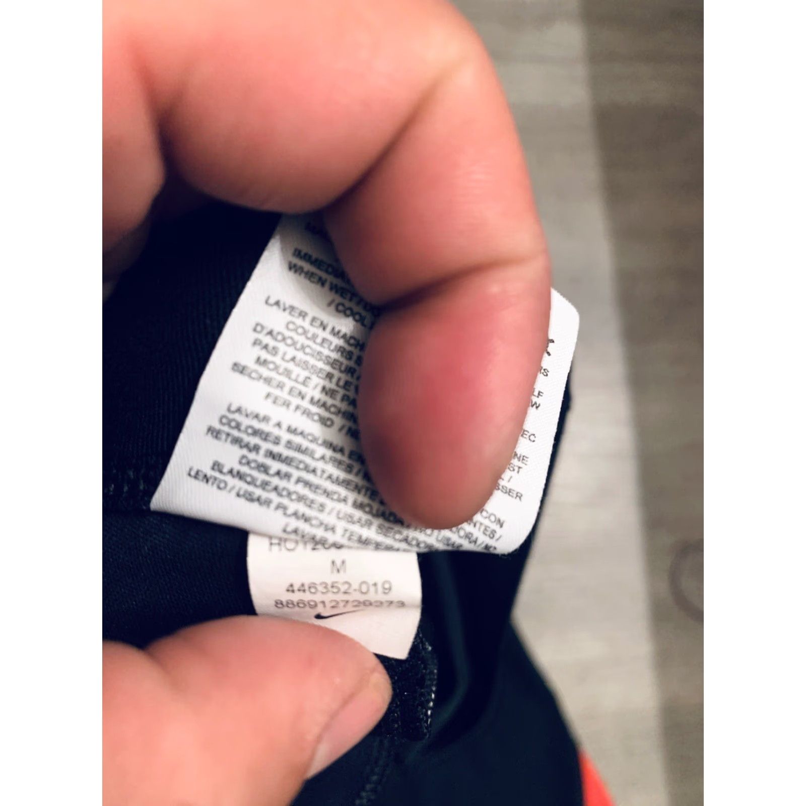 Nike Nike Run Women’s Dri-Fit Crop Leggings Black Pink Athletic Running Medium Size 32" / US 10 / IT 46 - 3 Thumbnail
