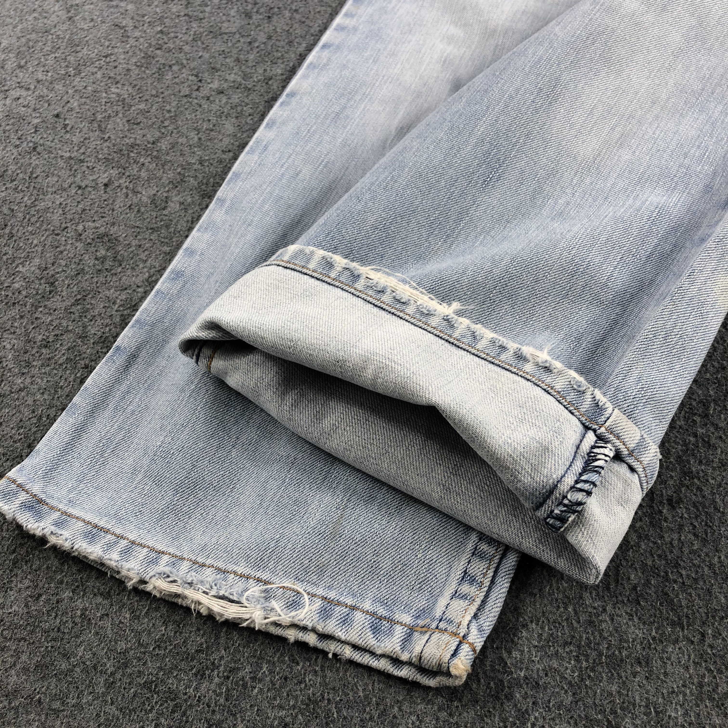 Levi's 90s Vintage Light Wash Levis 515 Jeans-J1918 Size US 28 / EU 44 - 7 Thumbnail