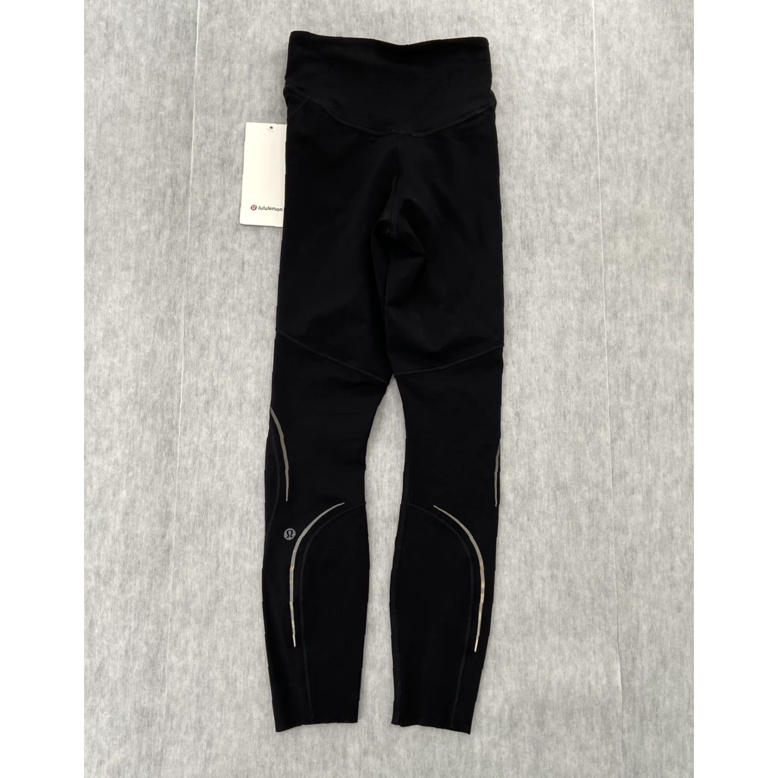 Lululemon VINTAGE Lululemon Leggings Womens Small Black Activewear High-Rise Reflective Tights Size 25" / US 0 / IT 36 - 3 Thumbnail