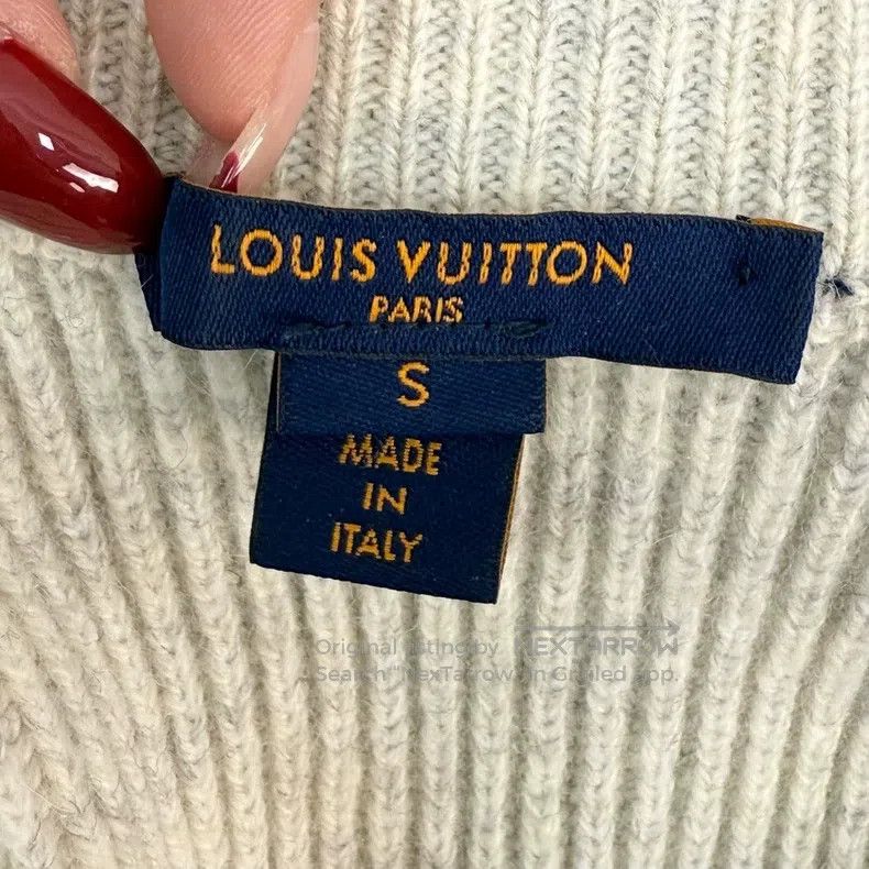 Louis Vuitton Louis Vuitton Grey and white wide striped leather label sw Size US S / EU 44-46 / 1 - 5 Thumbnail