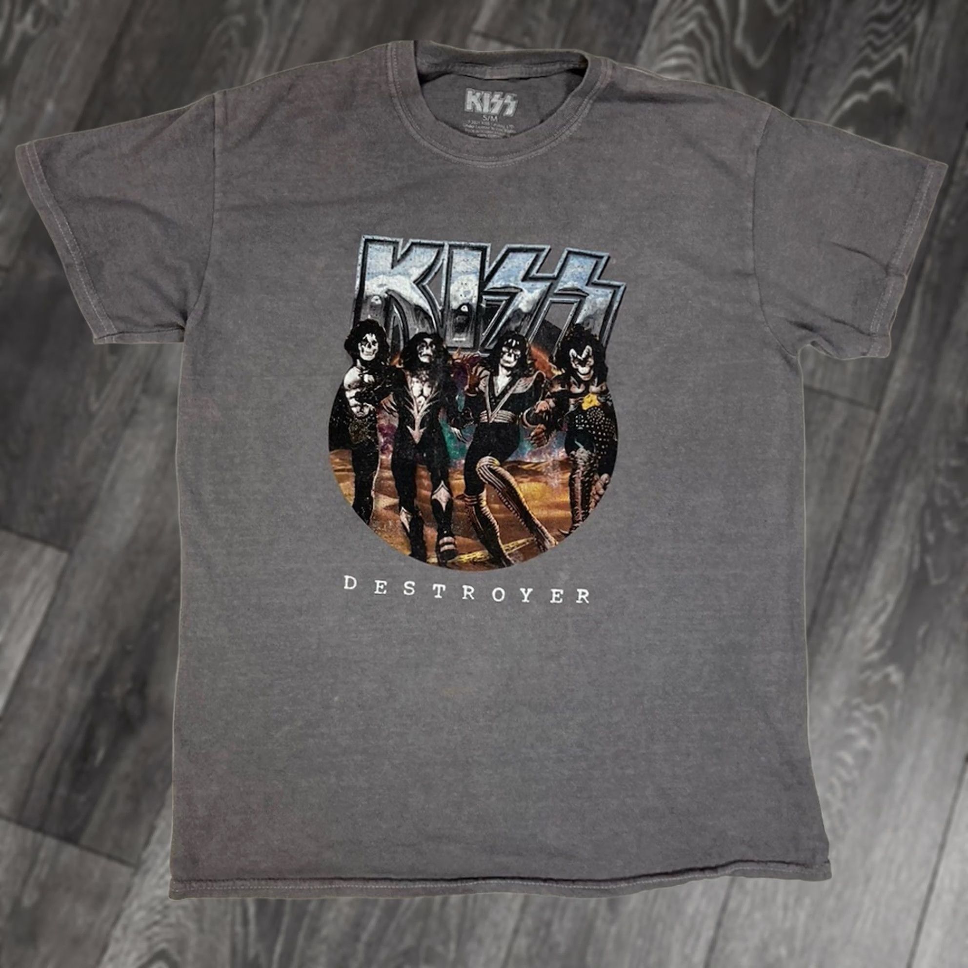 Vintage Kiss T-Shirt Women Medium Gray Short Sleeve Crew Neck Cotton Retro Music Casual Size M / US 6-8 / IT 42-44 - 1 Thumbnail