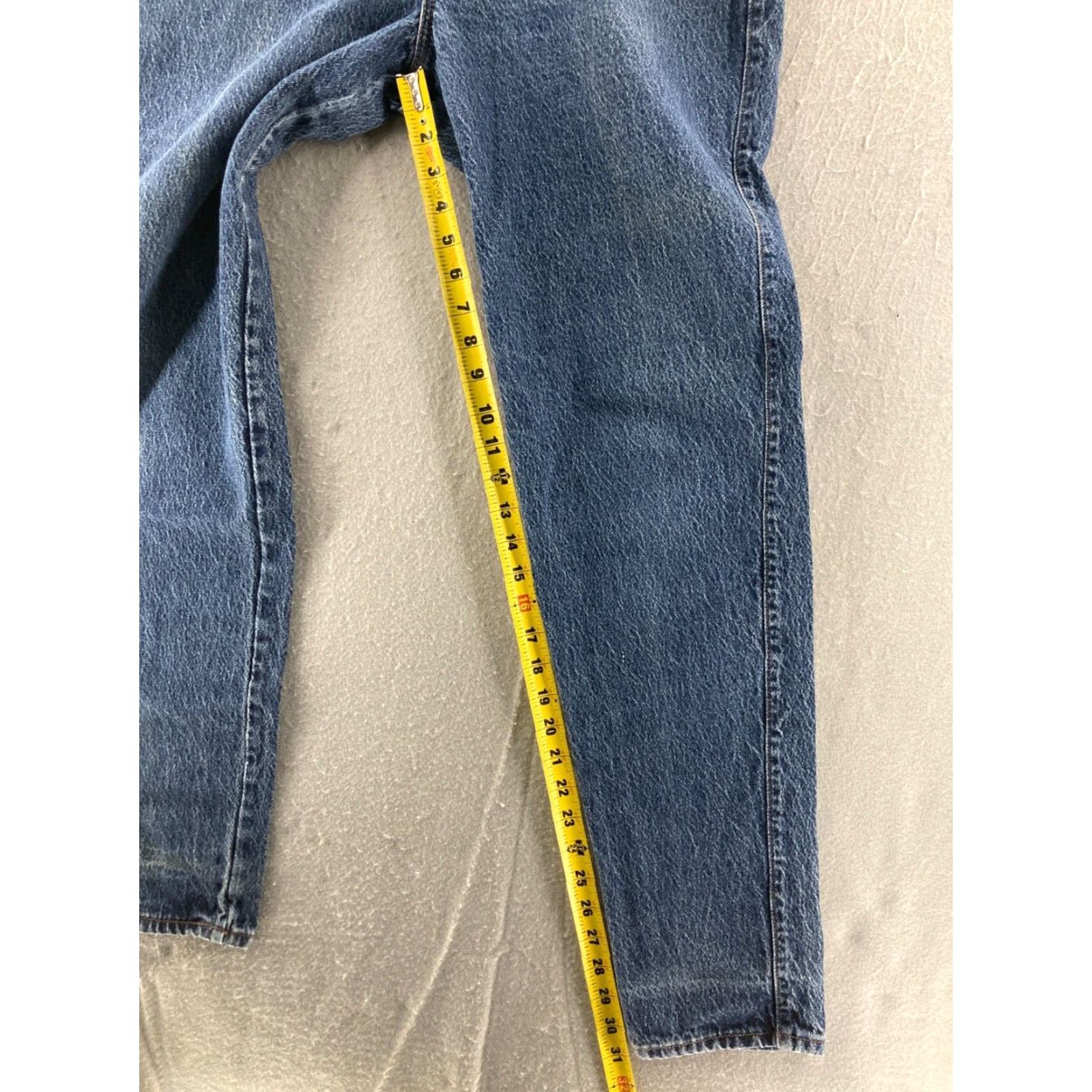 Levi's VINTAGE Levi's Jeans Women 12 USA Made High Rise Mom Denim Blue 90s Womens Jeans Size 34" / US 12 / IT 48 - 5 Thumbnail
