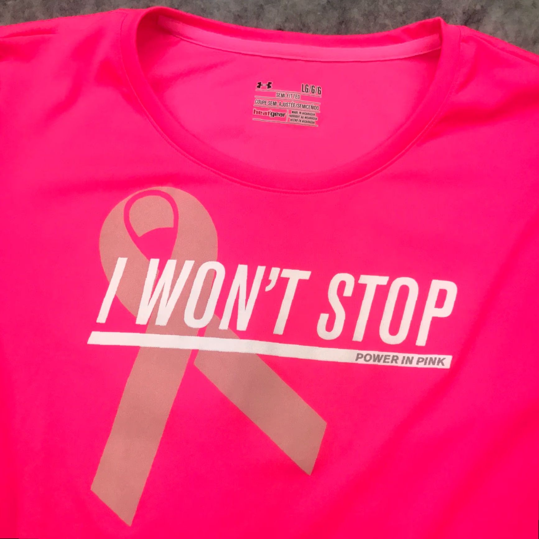 Under Armour Under Armour Womens HeatGear Shirt Top L Pink Breast Cancer Awareness Size L / US 10 / IT 46 - 3 Thumbnail