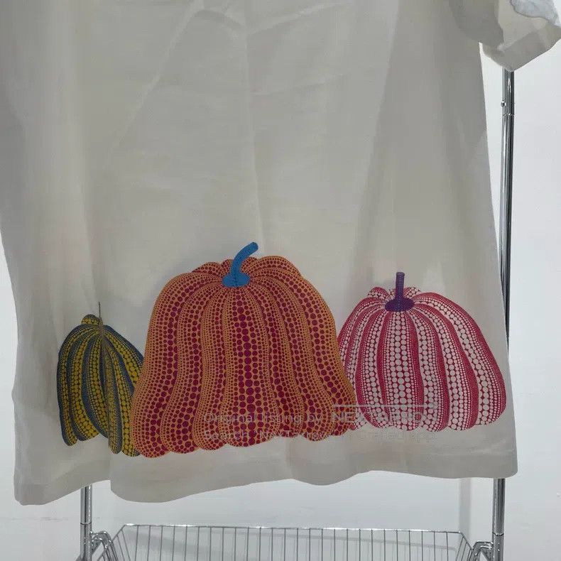 Louis Vuitton Louis Vuitton size 5l Pumpkin printed short sleeve Size US M / EU 48-50 / 2 - 3 Thumbnail