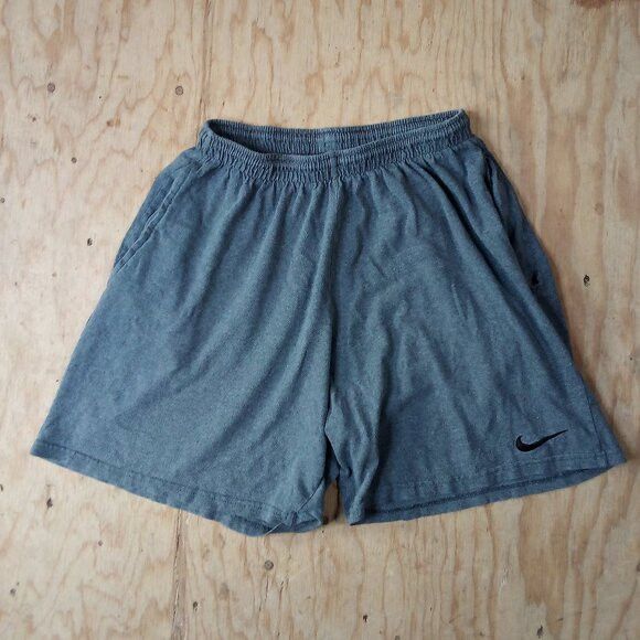 Nike × Vintage Vintage 90s Nike Sweat Shorts Heather Gray Size US 30 / EU 46 - 1 Thumbnail