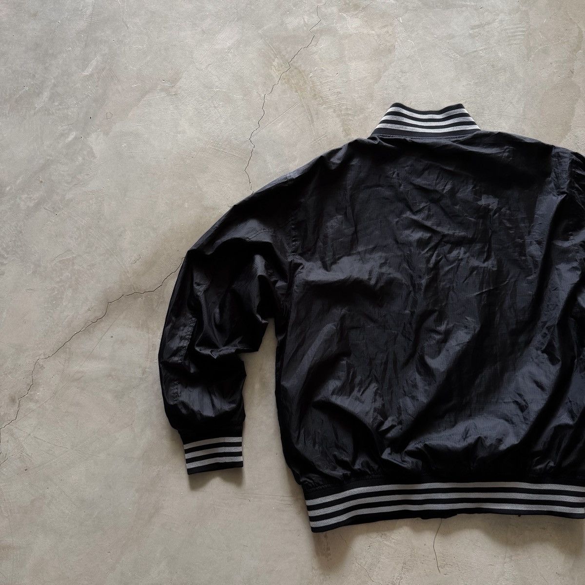 Avirex Vintage Avirex Boxy Bomber Jacket Size US XL / EU 56 / 4 - 9 Thumbnail