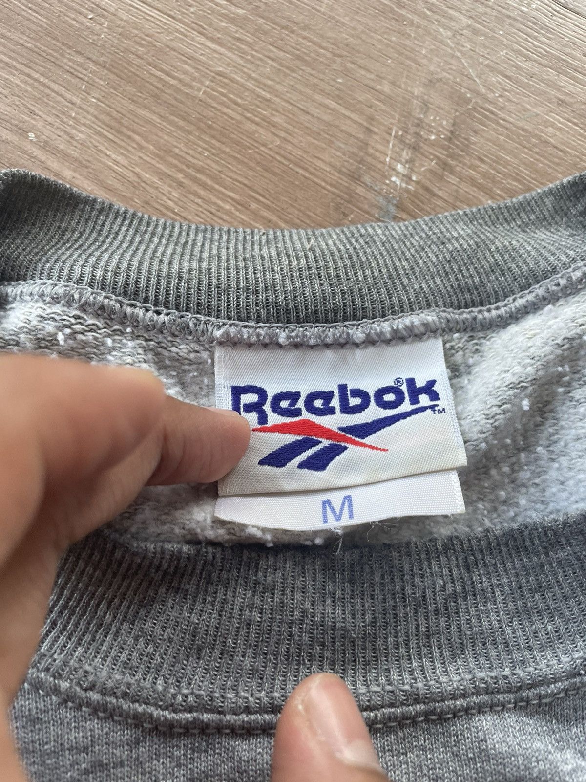 Reebok Vintage reebok Aston Villa 1990s squad football sweatshirt Size US M / EU 48-50 / 2 - 3 Thumbnail