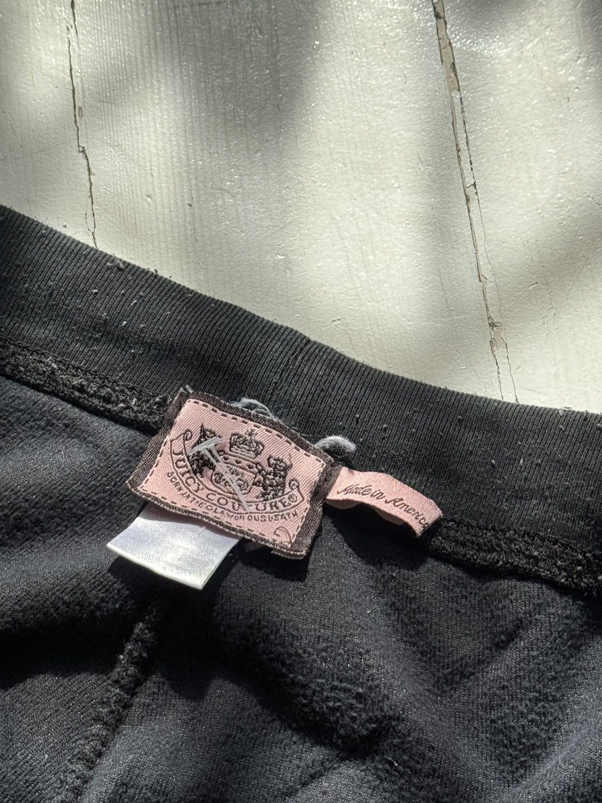 Juicy Couture VINTAGE VELOUR JUICY COUTURE 2000s PANTS Size 32" / US 10 / IT 46 - 5 Thumbnail