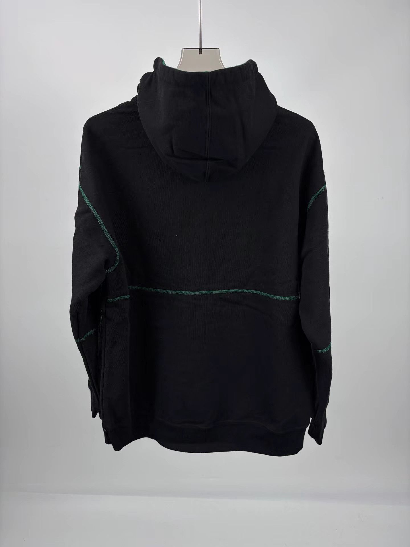 Supreme SUPREME Logo Hoodie Size US L / EU 52-54 / 3 - 2 Thumbnail