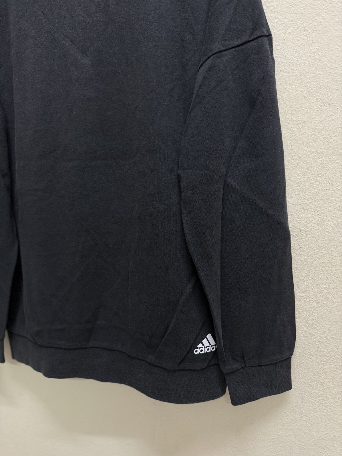 Adidas Adidas Crewneck Center Logo Sweatshirt Size US M / EU 48-50 / 2 - 21 Thumbnail