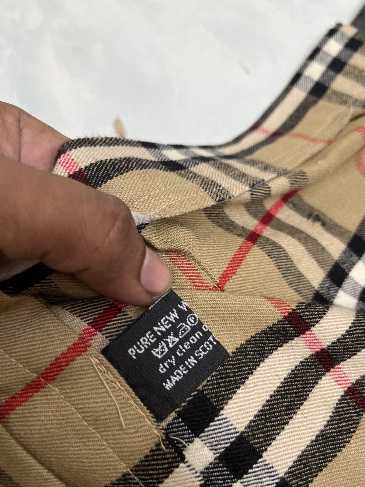 Burberry 🔥🔥🔥STEALS VTG BURBERRYS NOVA CHECK WOOL SKIRTS Size 25" / US 0 / IT 36 - 12 Thumbnail