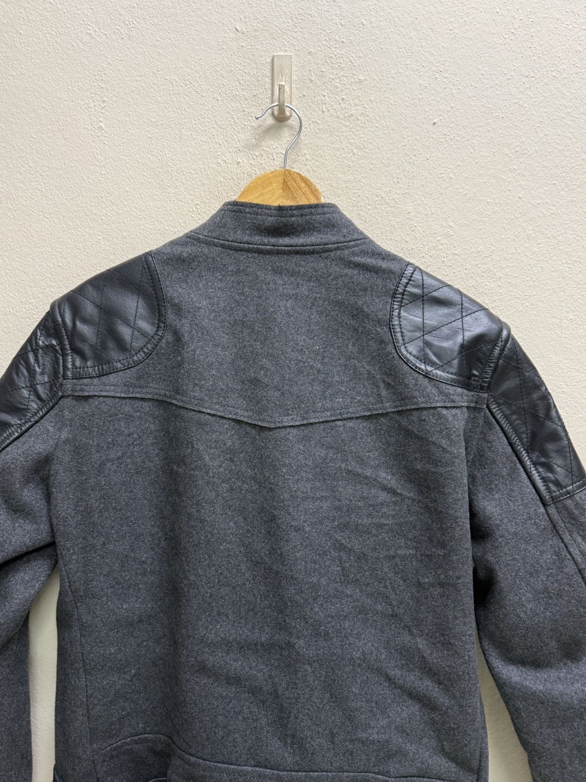 Chevignon Vintage Chevignon patch leather shoulder wool jacket Size US M / EU 48-50 / 2 - 22 Thumbnail