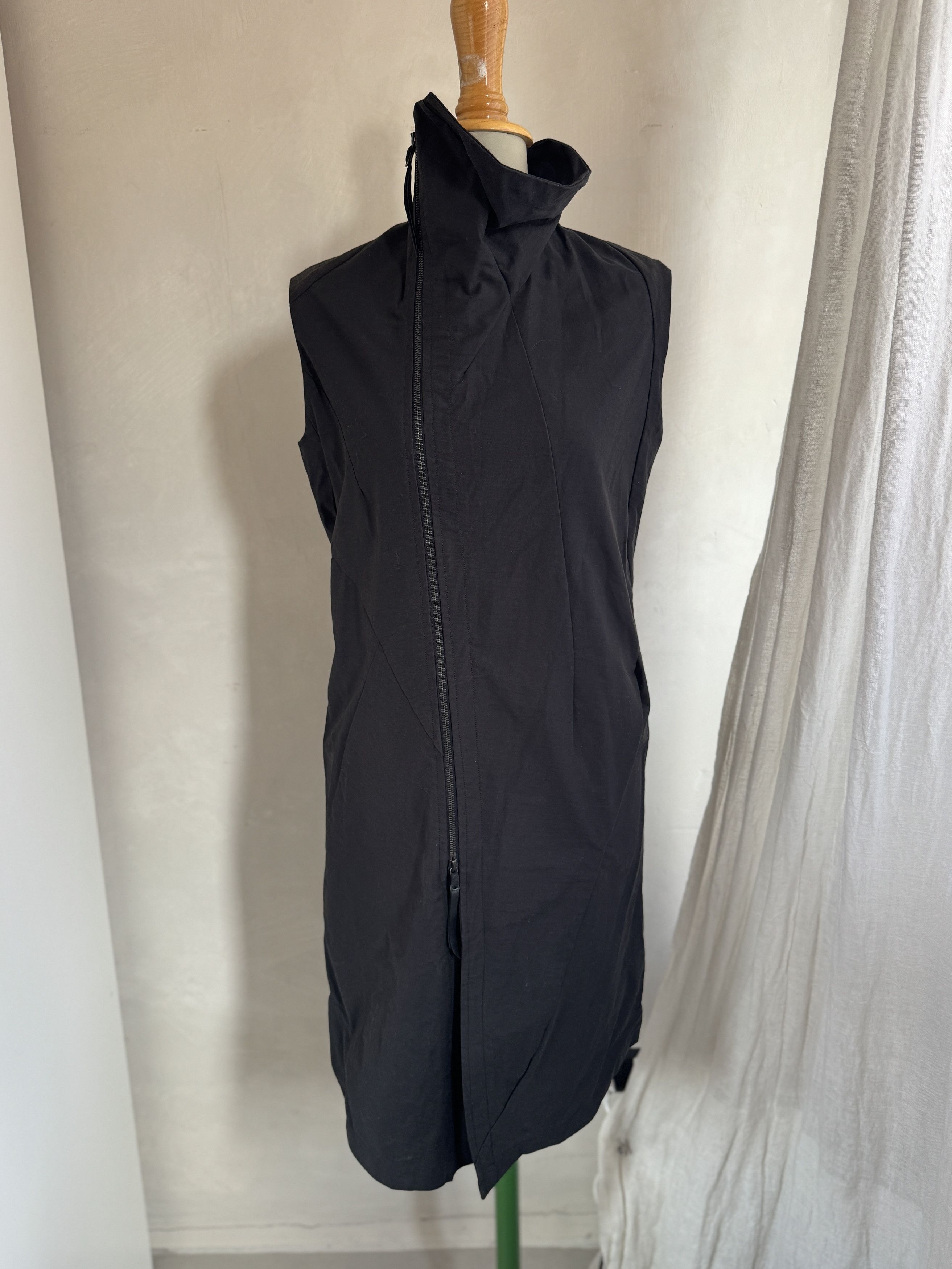 Leon Emanuel Blanck Leon Emanuel Blanck Distortion Trench Coat Vest Size US S / EU 44-46 / 1 - 1 Thumbnail