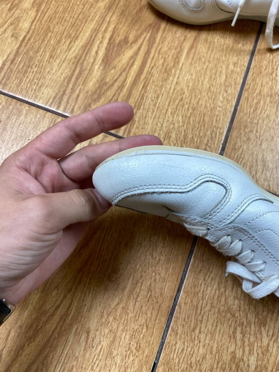 Diesel Low-Top Sneakers Diesel Vintage white Streetwear Y2K Size US 5 / EU 37 - 2 Thumbnail