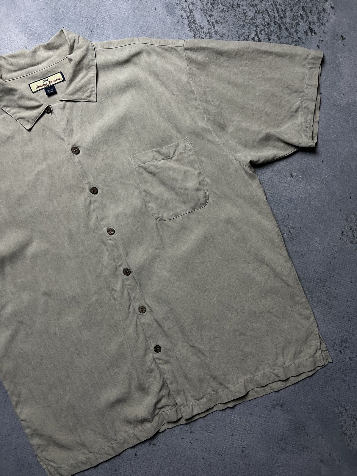 Tommy Bahama Tommy Bahama Beige 100% Silk Hawaiian Button Up Shirt y2k Size US XL / EU 56 / 4 - 5 Thumbnail