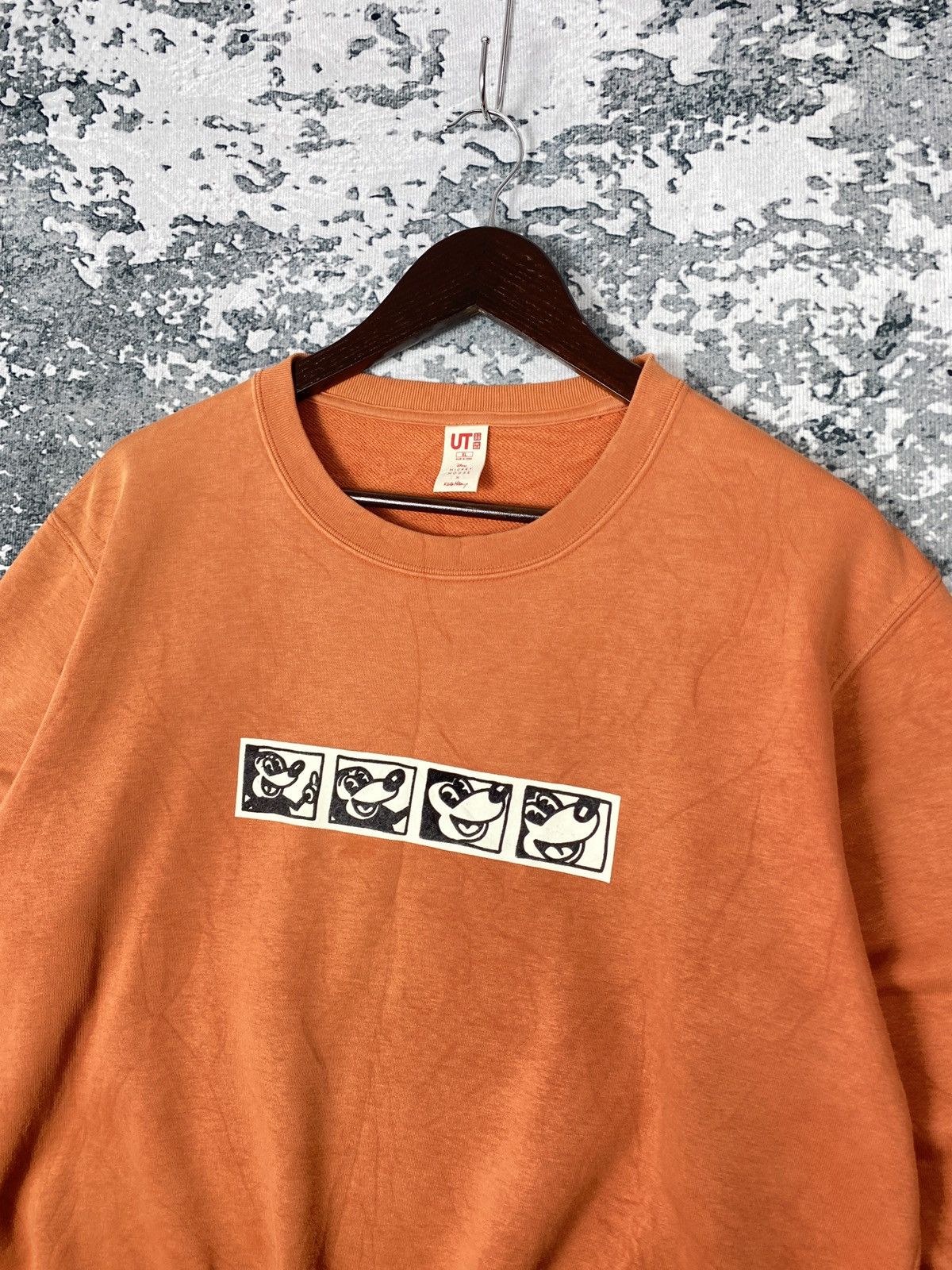 Keith Haring × Mickey Mouse × Uniqlo Vintage Uniqlo Mickey Mouse x Keith Haring Sweatshirts Size US XL / EU 56 / 4 - 2 Thumbnail