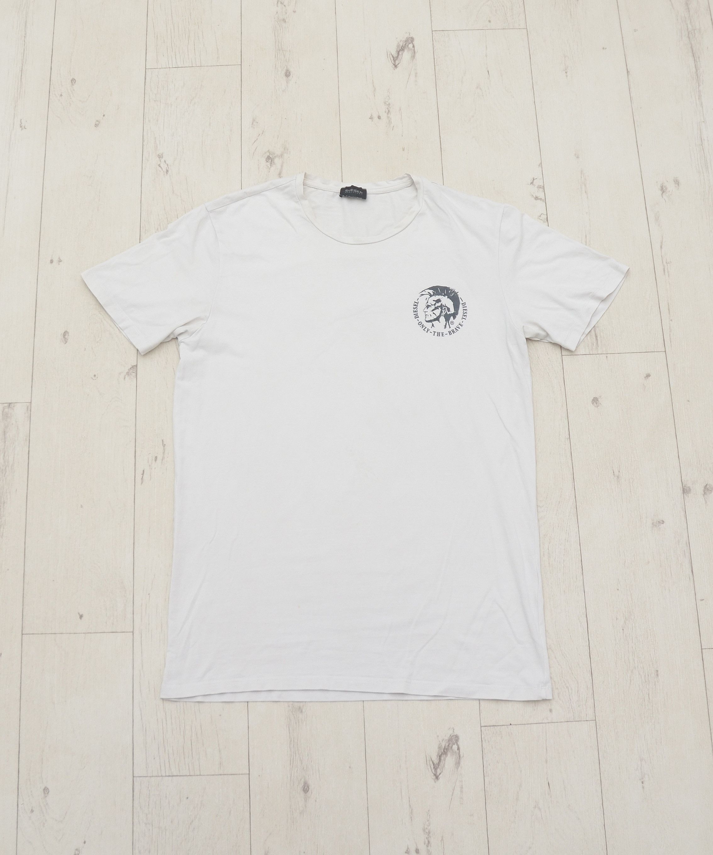 Diesel Y2K Diesel Logo T-shirt White sz L Punk Avant Garde Size US L / EU 52-54 / 3 - 1 Thumbnail