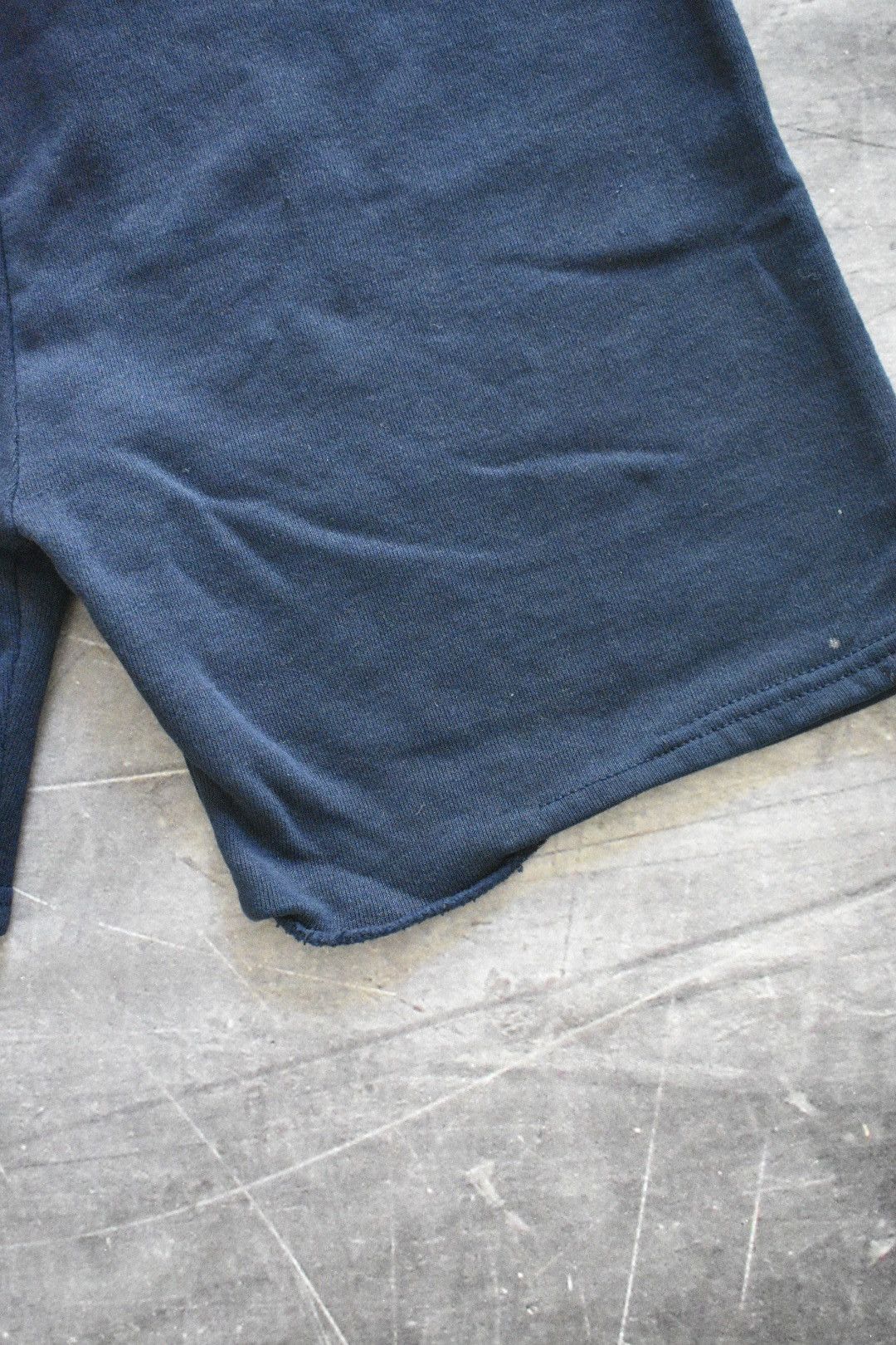 NCAA Vintage 90s Norte Dame University Sweatshorts (M) Size US 33 - 5 Thumbnail